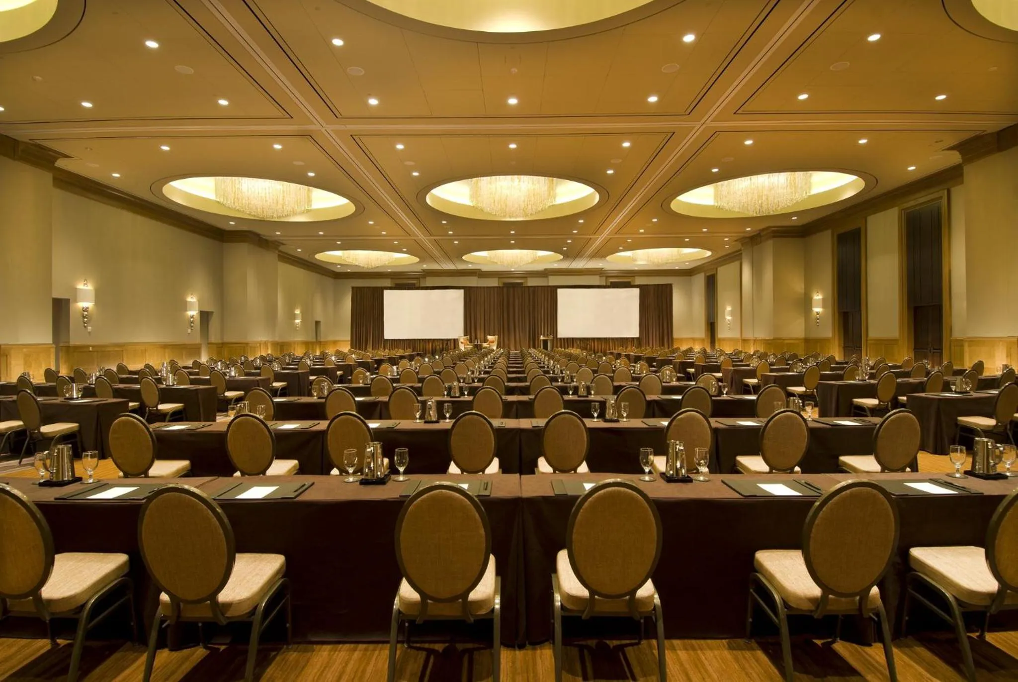 Banquet/Function facilities in Omni Dallas Hotel