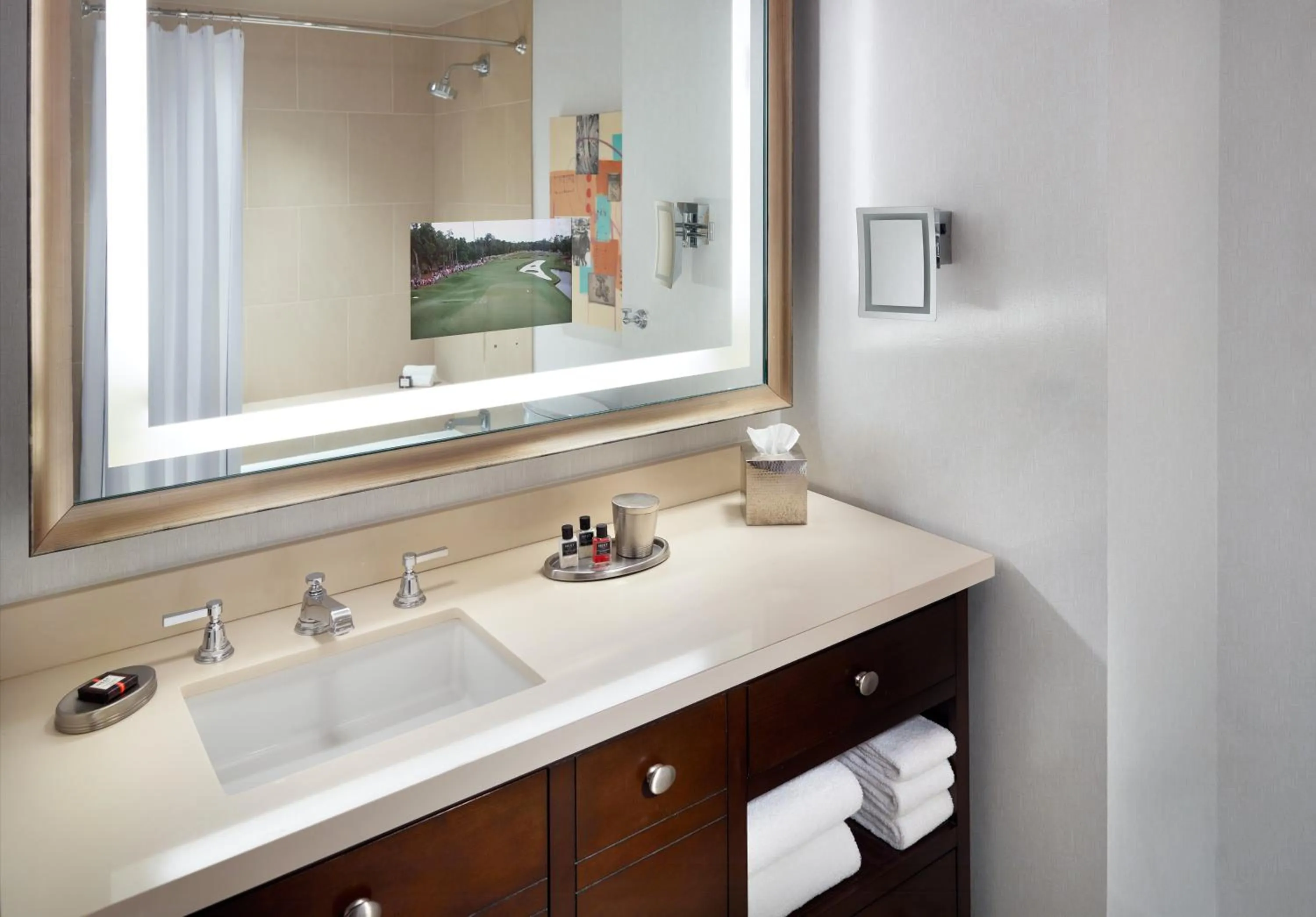 Bathroom in Omni Dallas Hotel