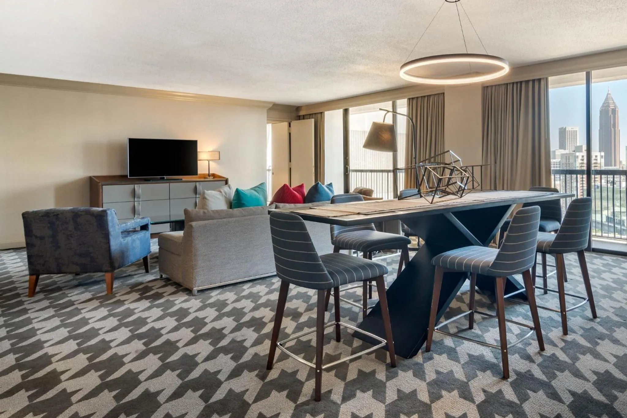 Photo of the whole room in Omni Atlanta Hotel at Centennial Park