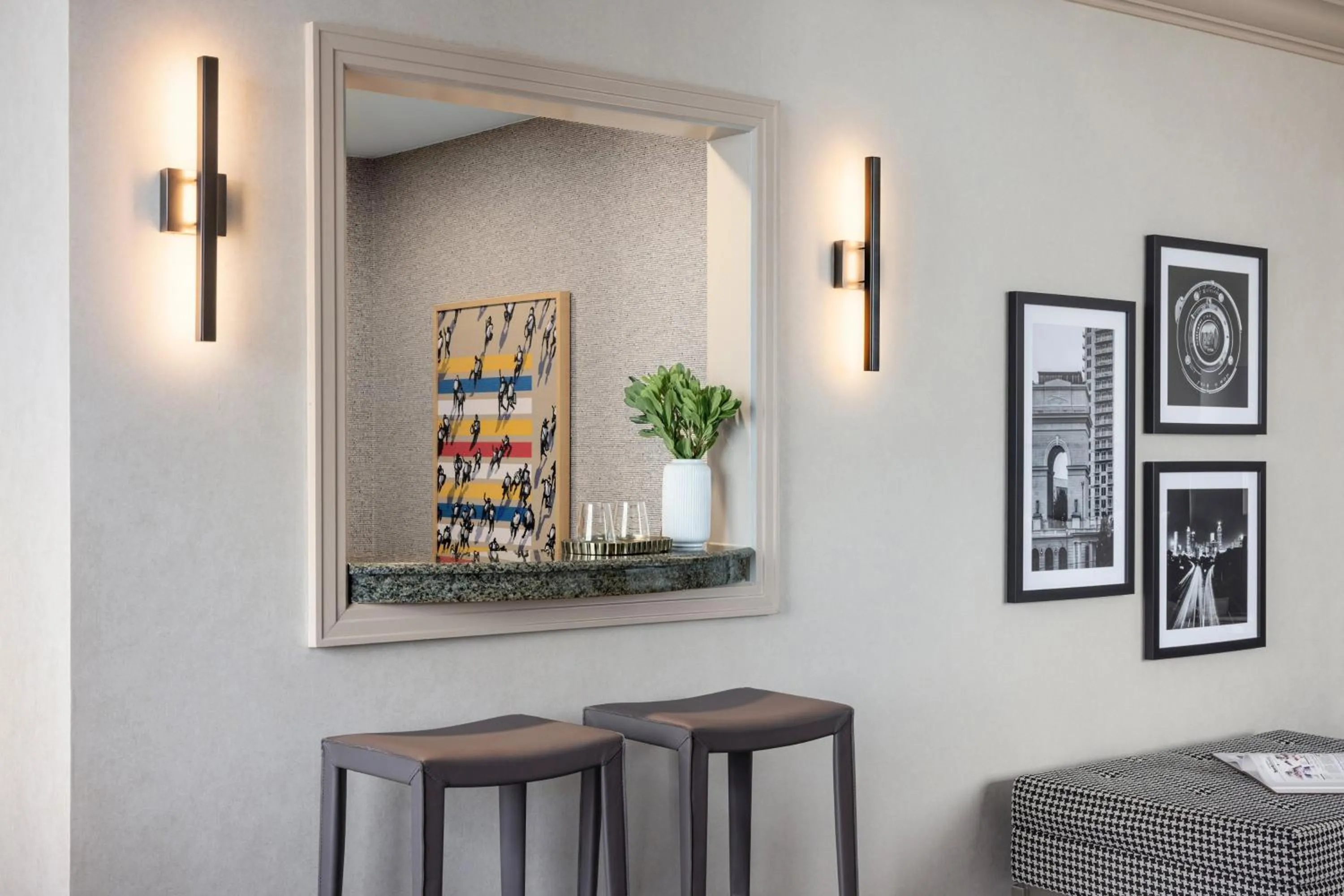 Property building in Omni Atlanta Hotel at Centennial Park