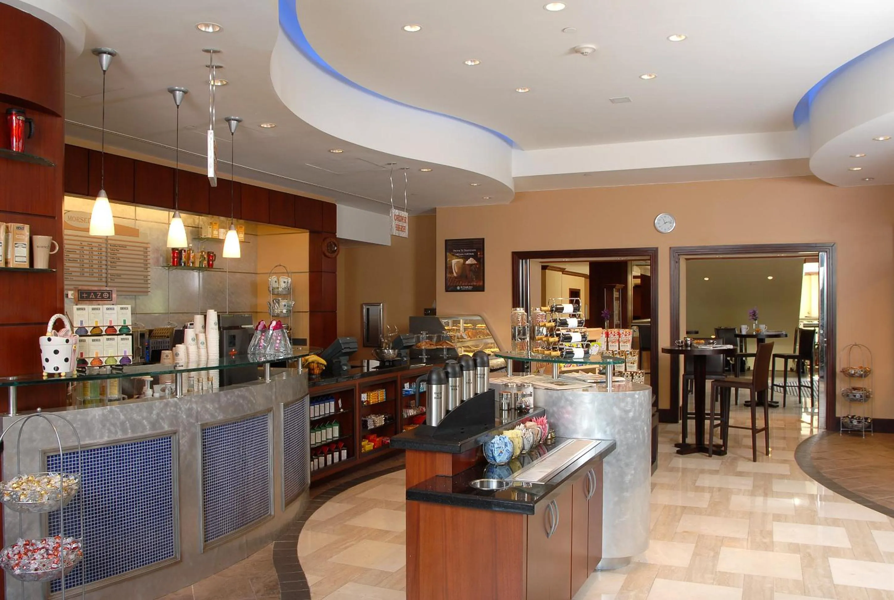 Restaurant/places to eat in Omni Atlanta Hotel at Centennial Park