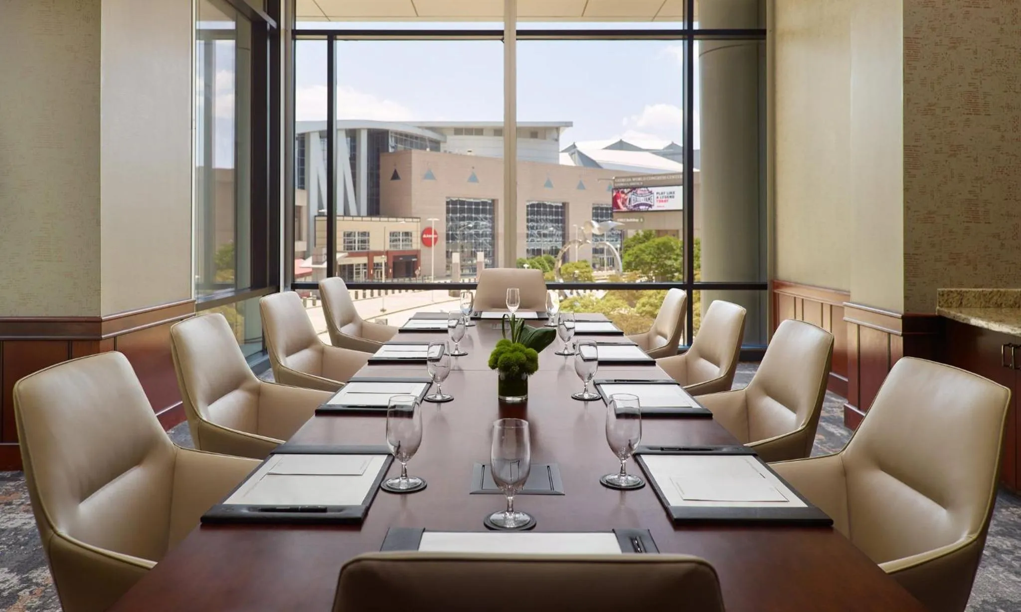 Meeting/conference room in Omni Atlanta Hotel at Centennial Park
