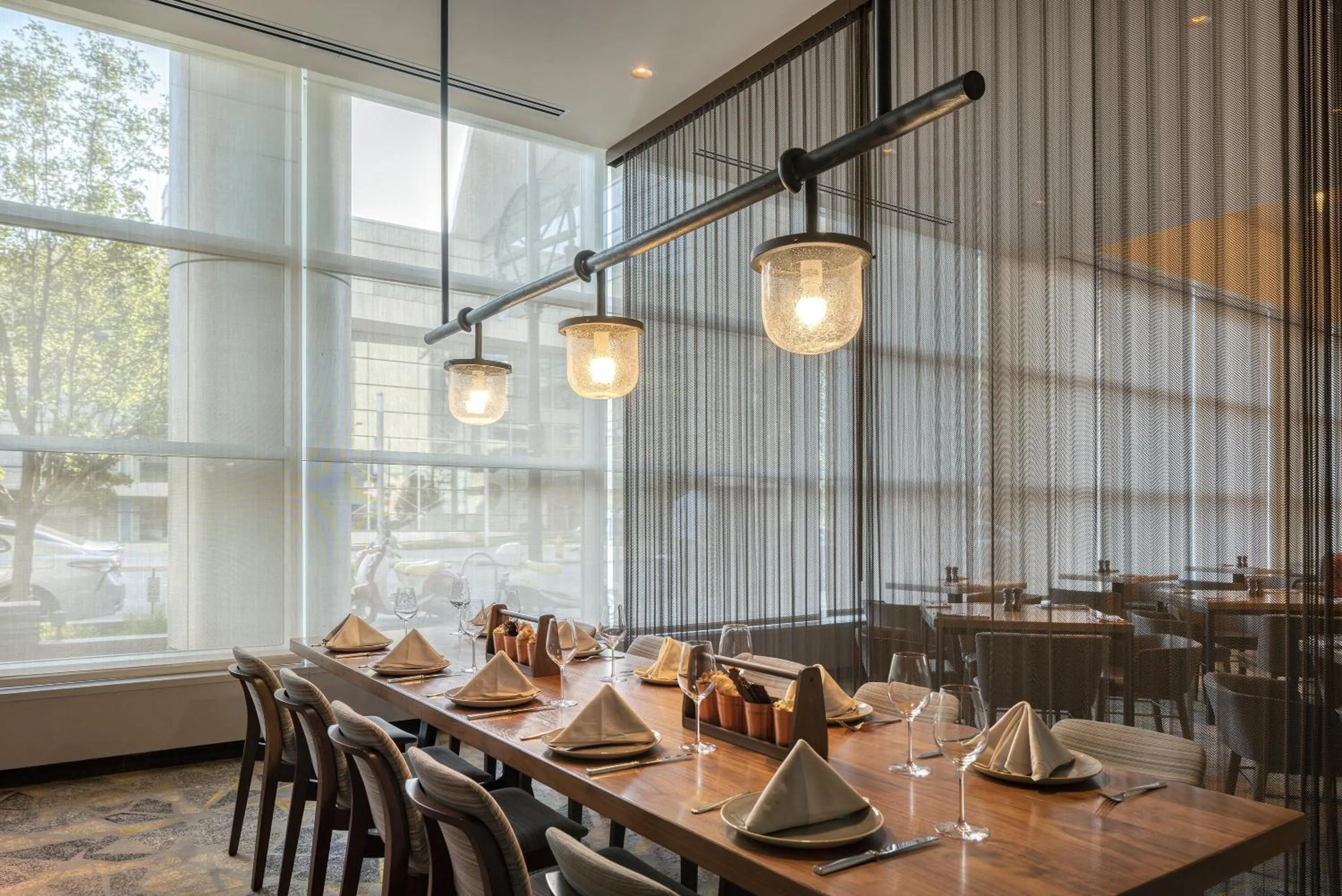 Restaurant/places to eat in Hyatt Regency Denver at Colorado Convention Center