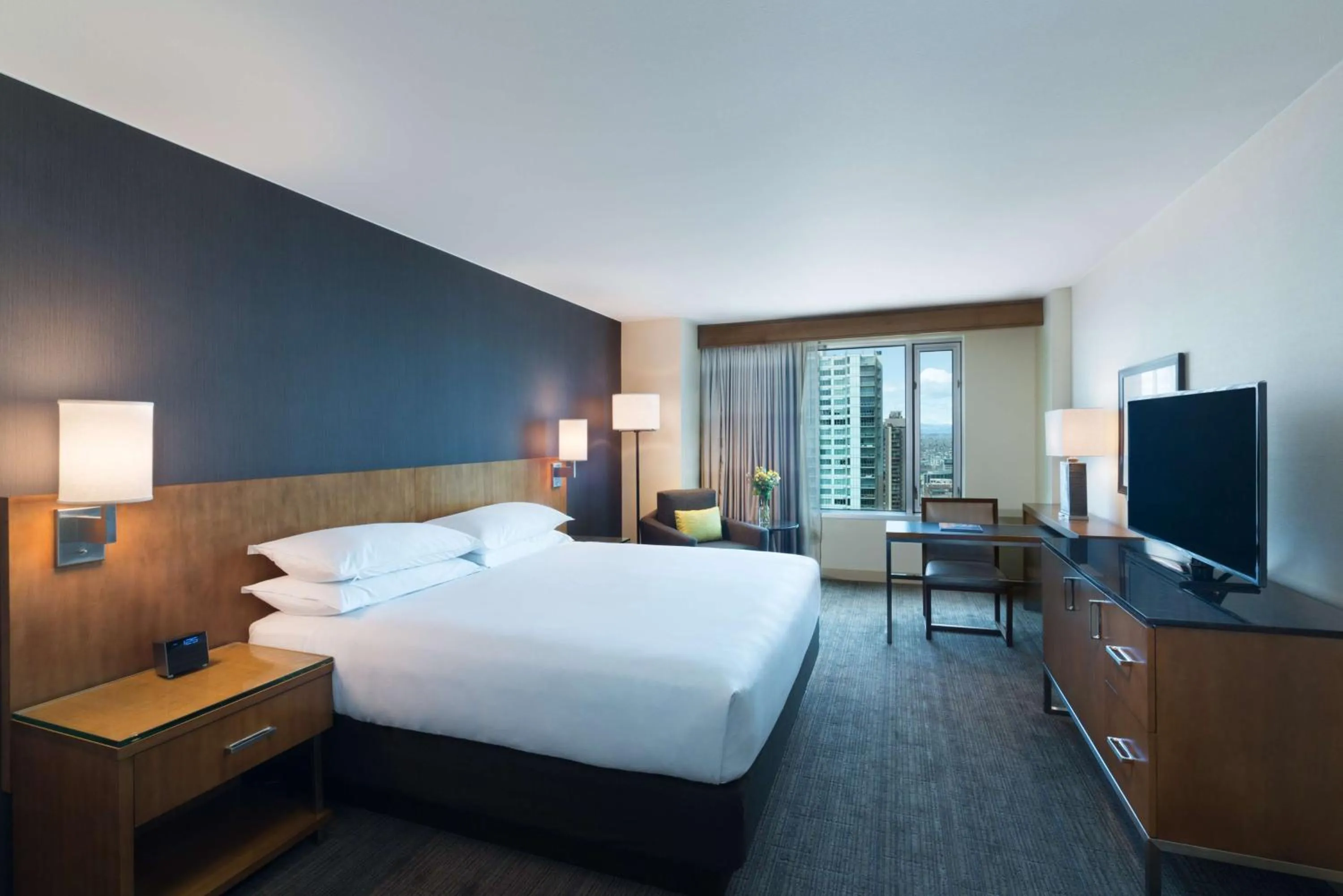 Bedroom, Bed in Hyatt Regency Denver at Colorado Convention Center