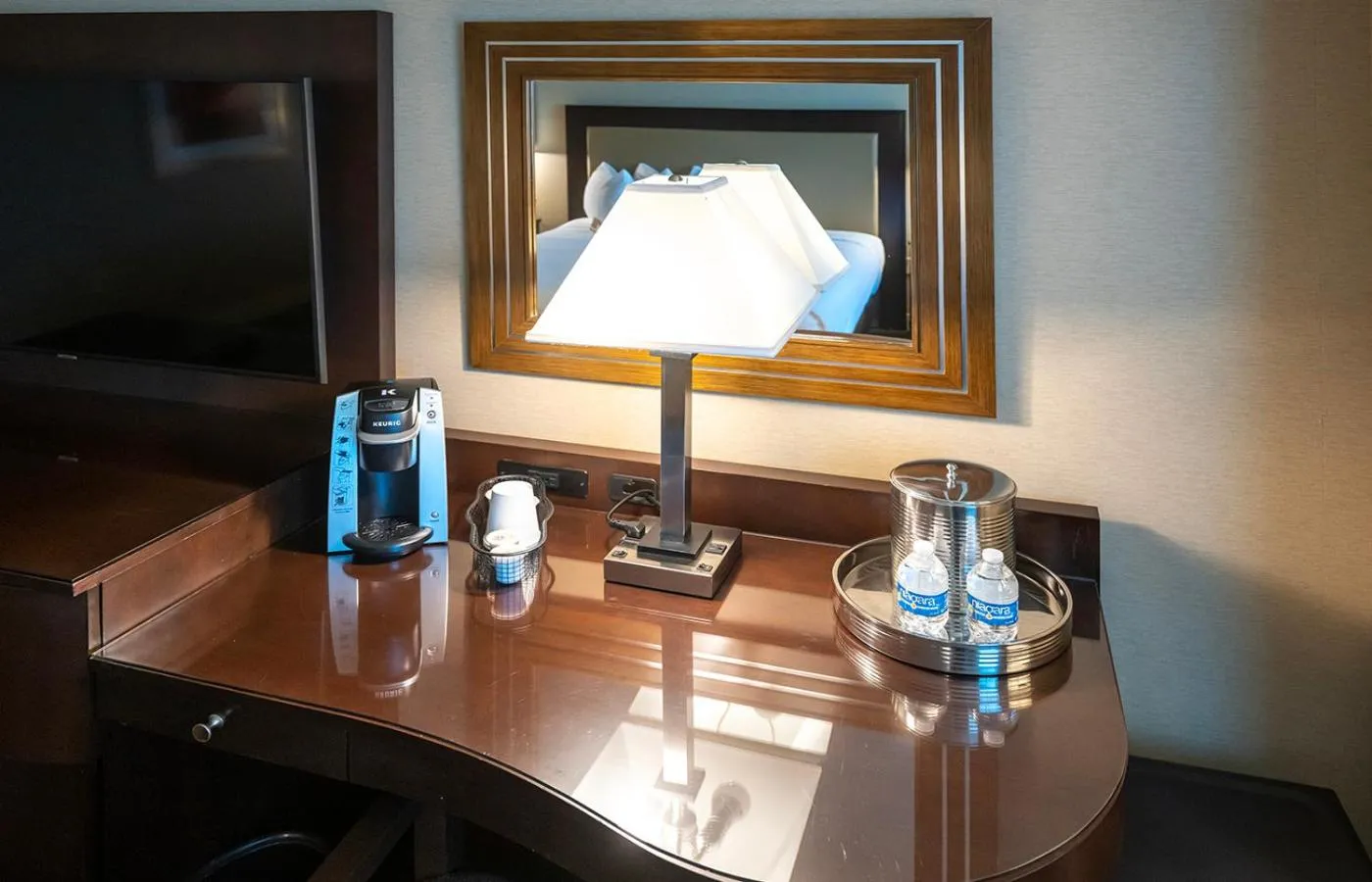 Superior Queen Room in Gold Strike Casino Resort