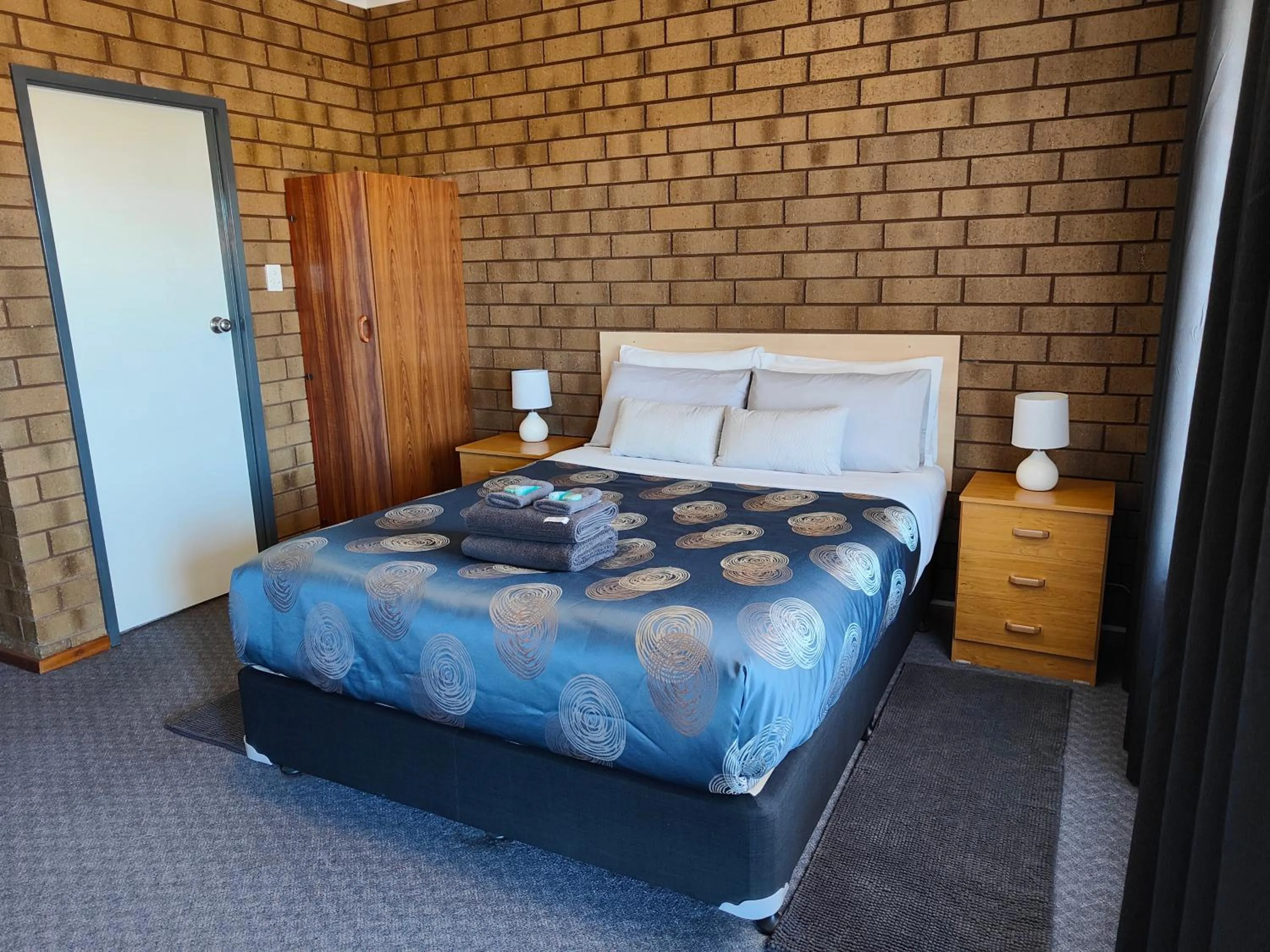 Bedroom, Bed in Airport Whyalla Motel