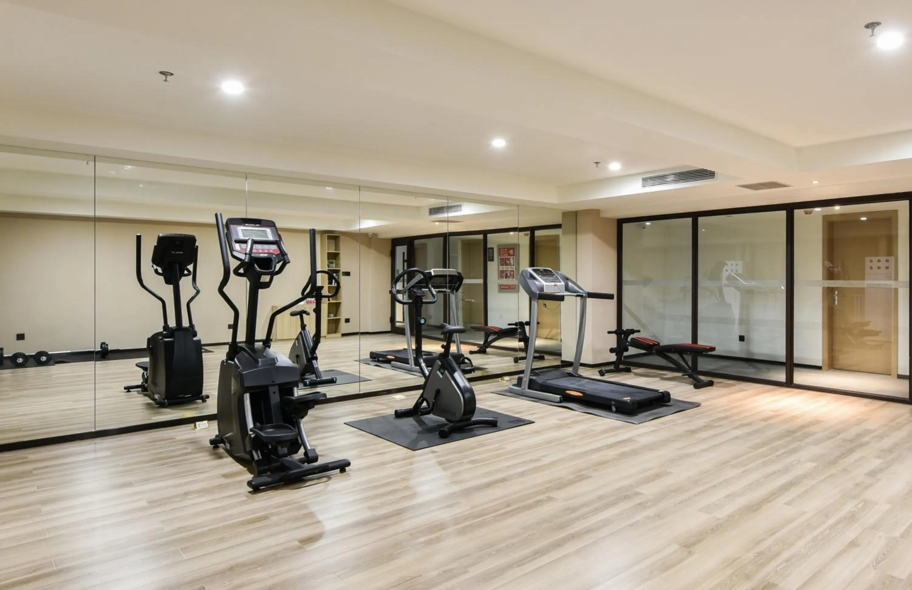 Fitness centre/facilities in Atour Hotel Langfang Xichang Road