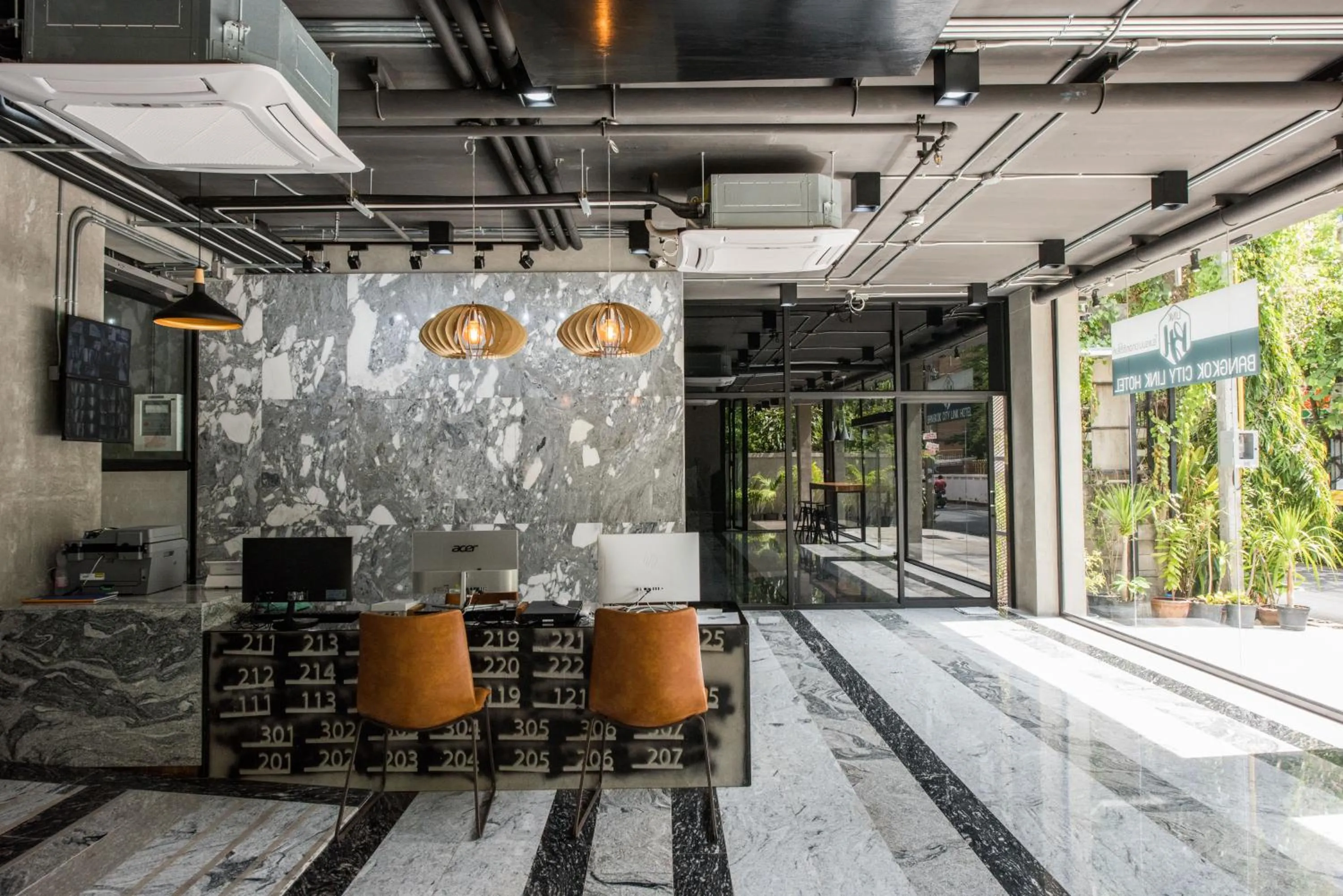 Lobby or reception in Bangkok City Link Hotel