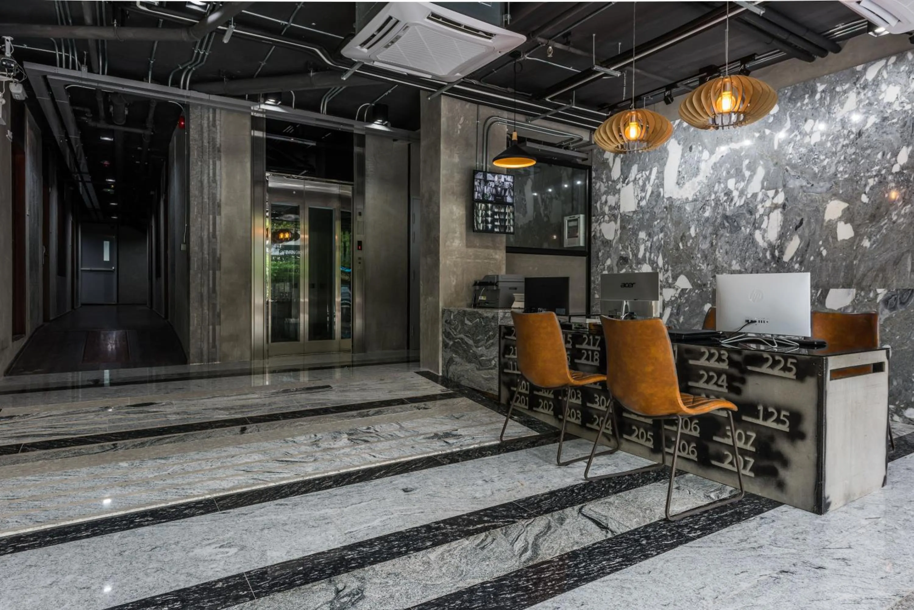 Lobby or reception in Bangkok City Link Hotel