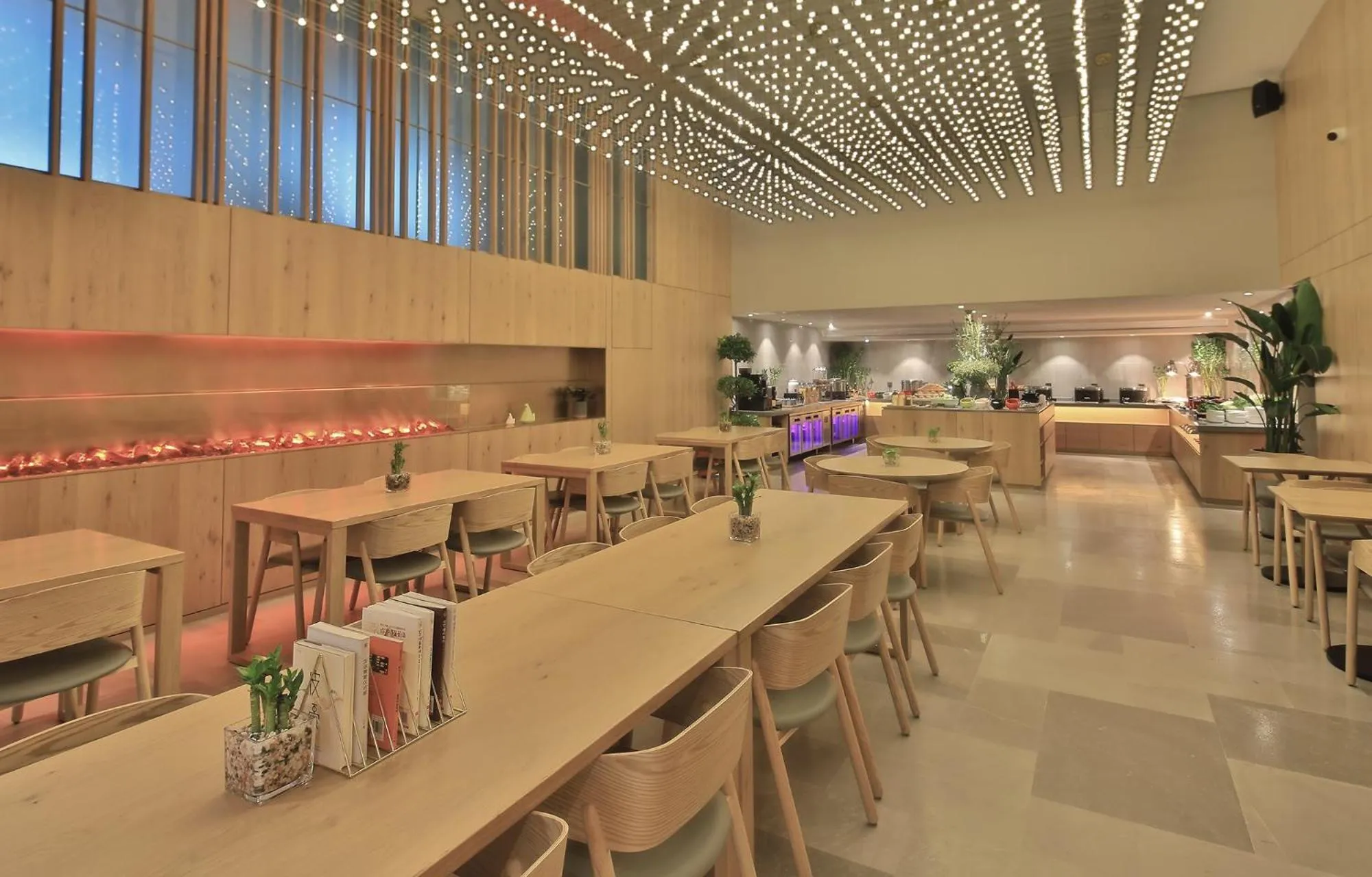 Restaurant/places to eat in EBO Hotel (Hangzhou West Lake)