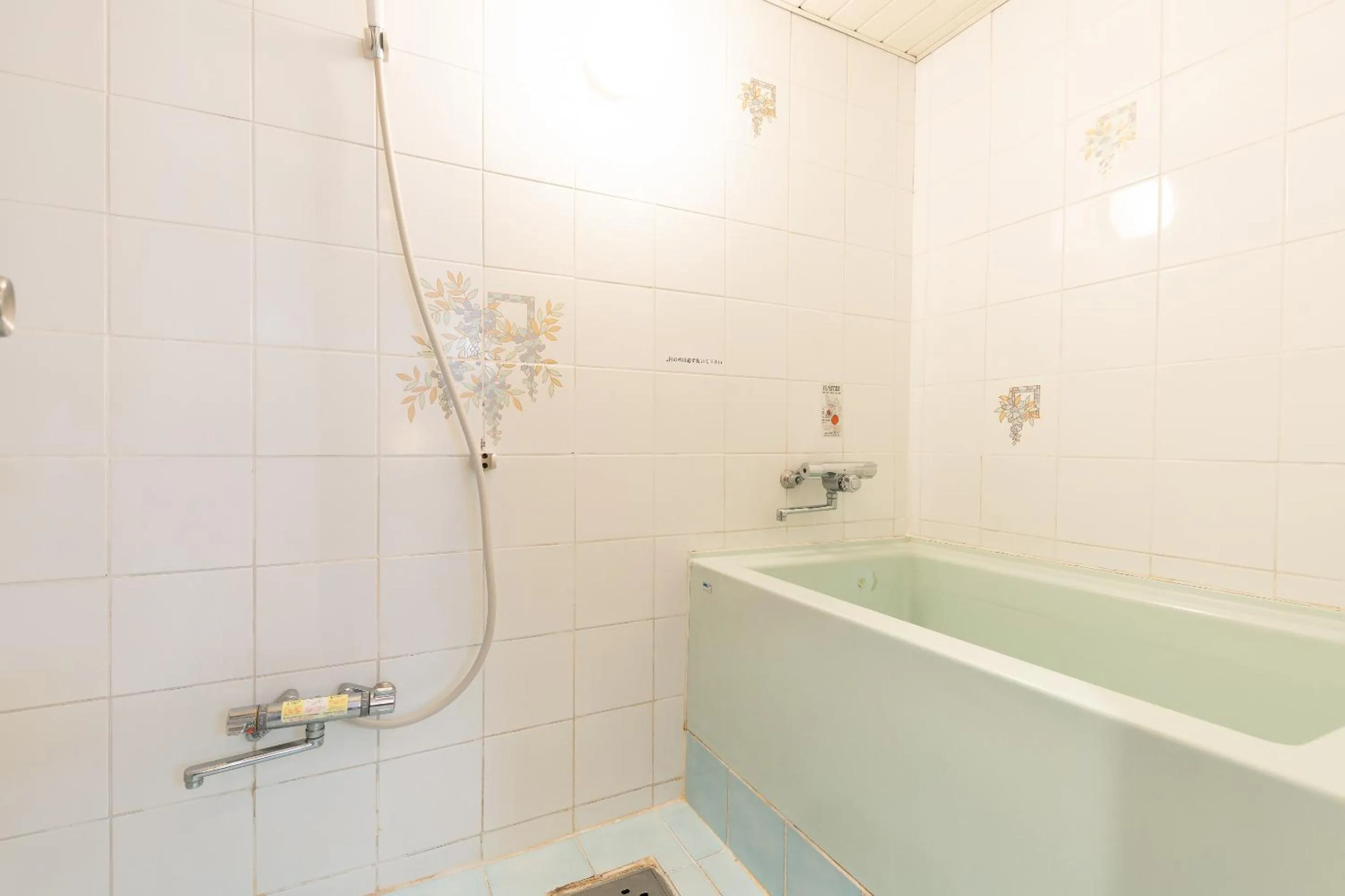 Shower in Tabist Hotel Florida Ikebukuro