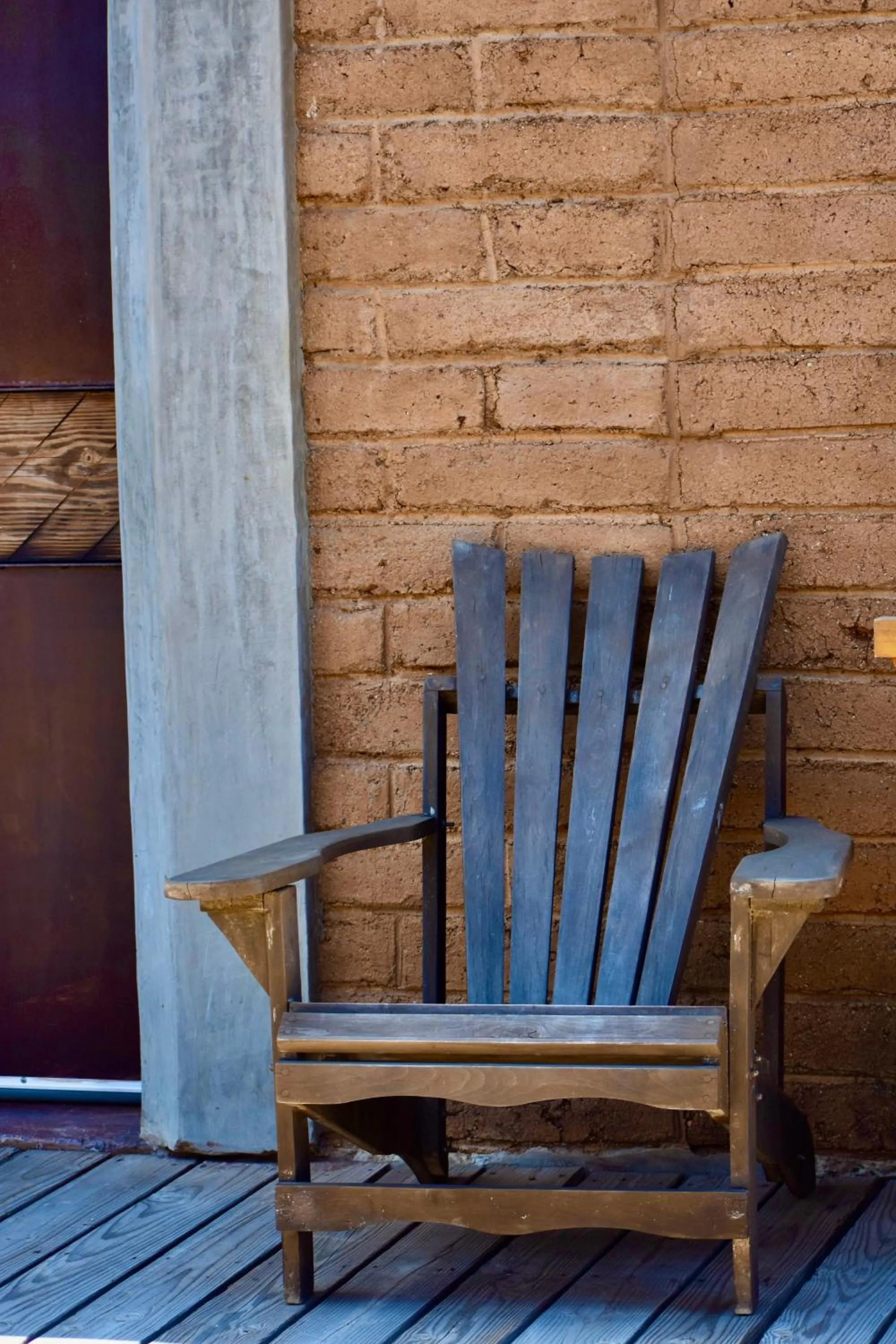 Seating area in UvaUva eco-retreat
