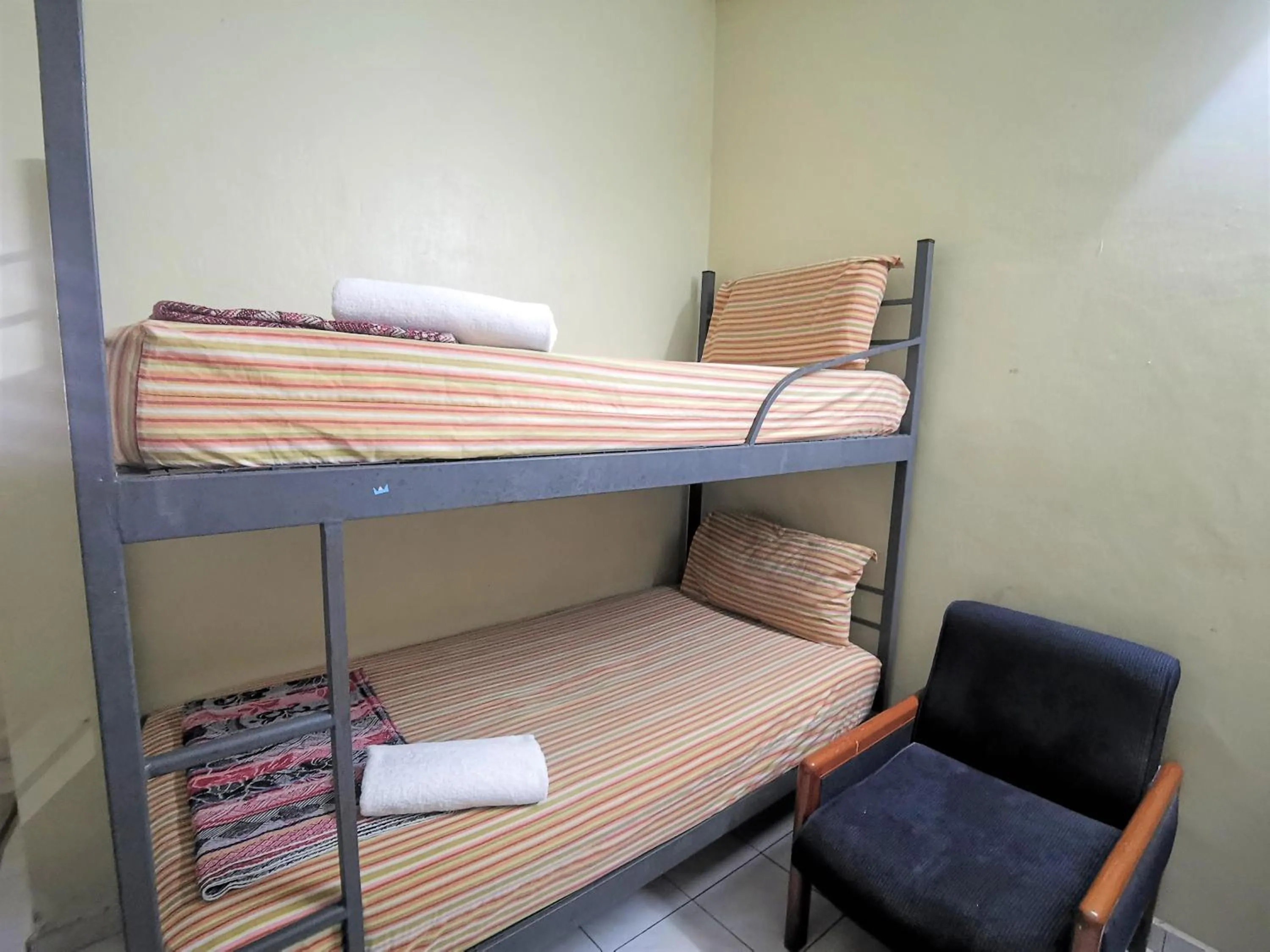 bunk bed, Bed in Star Lodge