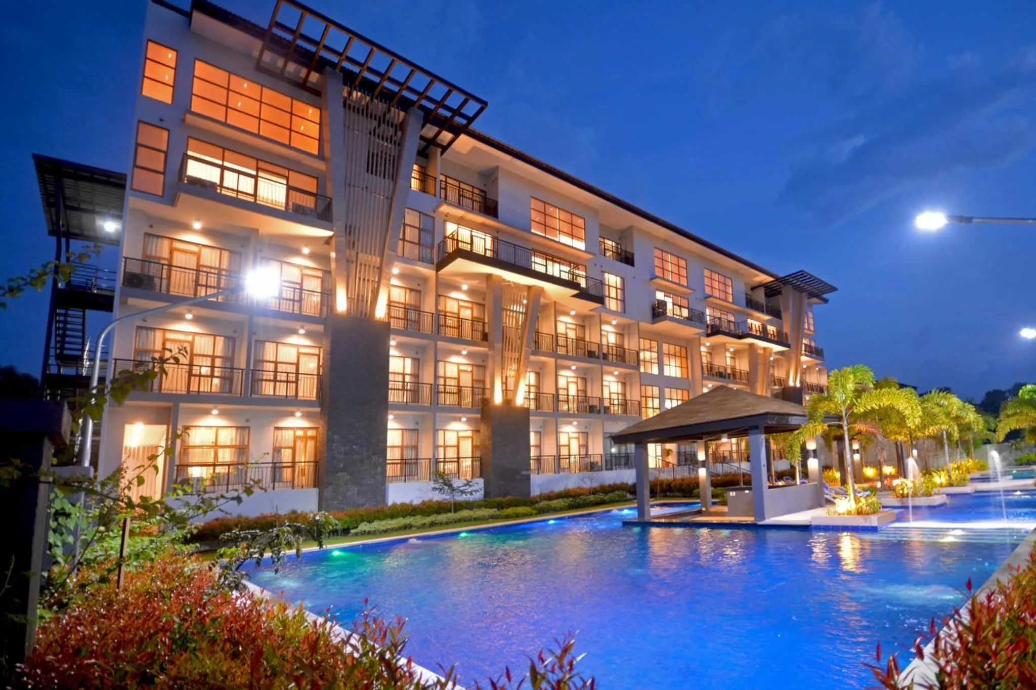 Property building in Crown Hotel at Harbour Springs Palawan Managed by Enderun Hotels