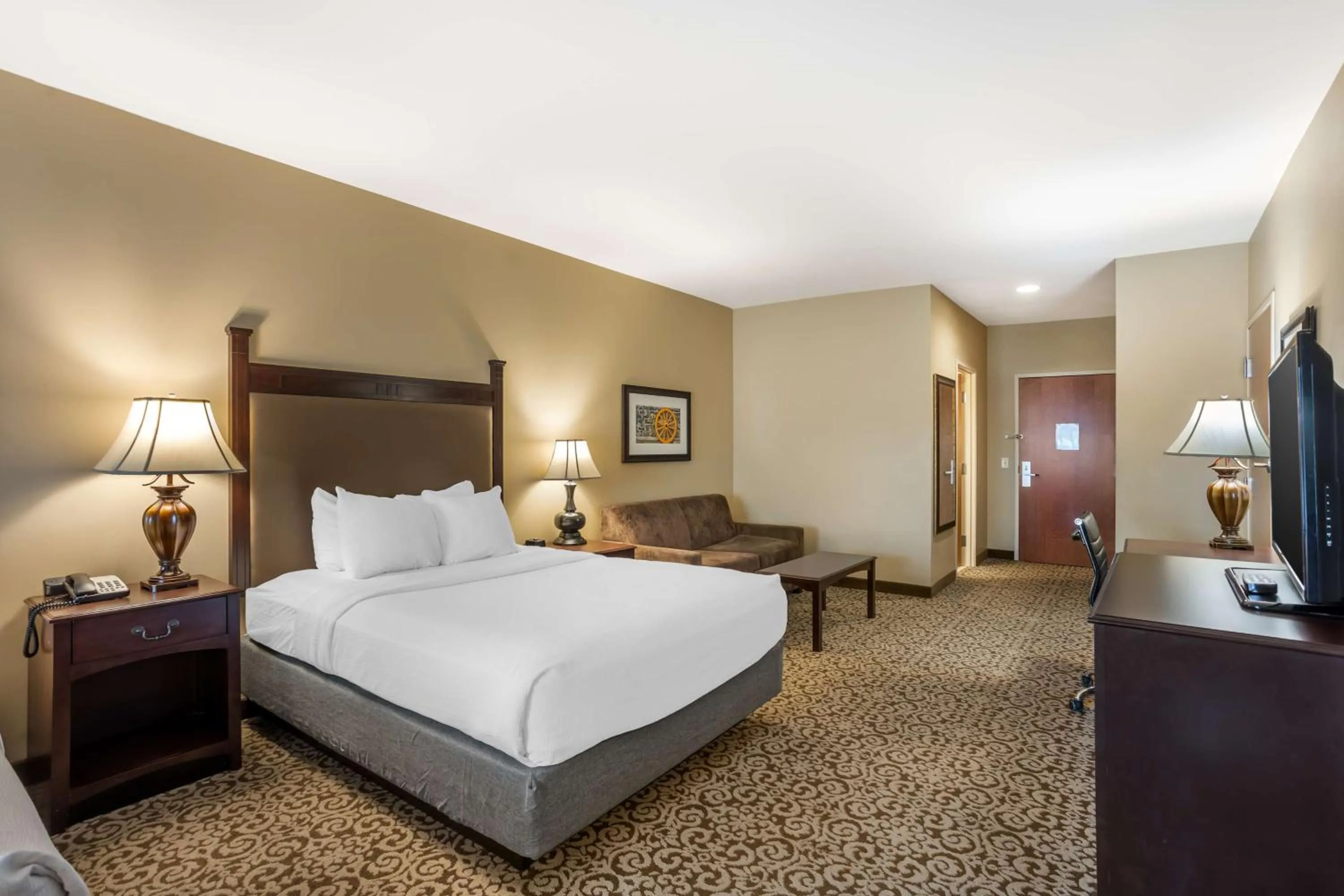 Bedroom, Bed in Best Western Plus Intercourse Village Inn