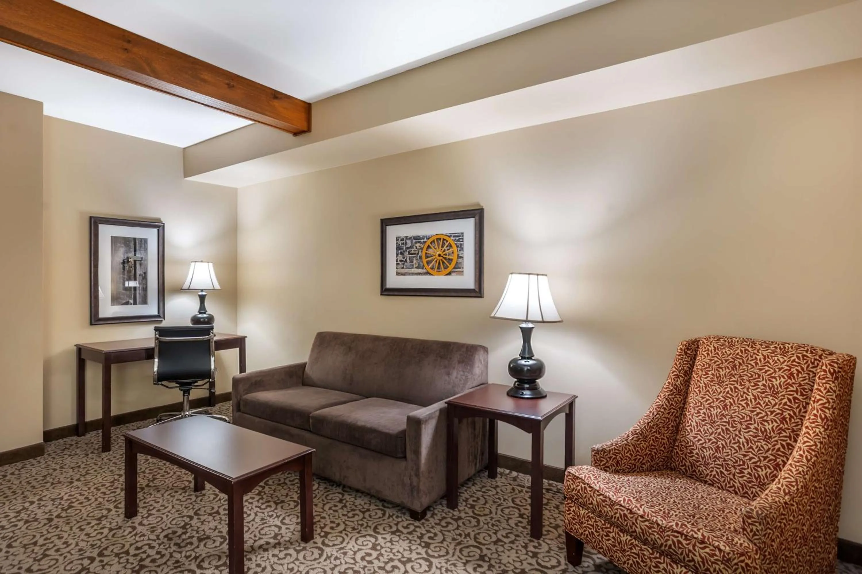 Photo of the whole room in Best Western Plus Intercourse Village Inn