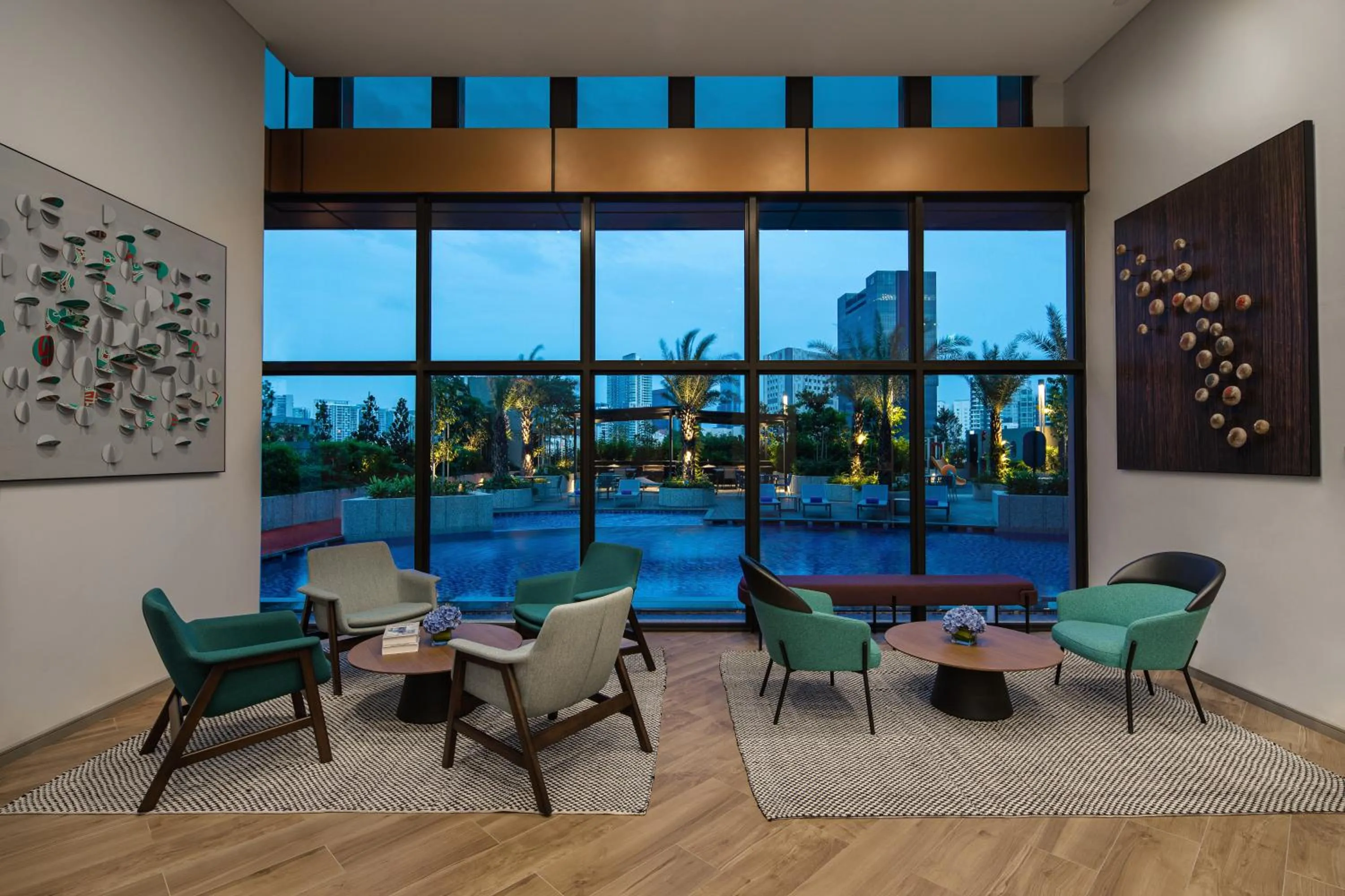 Communal lounge/ TV room in Citadines Balestier Singapore