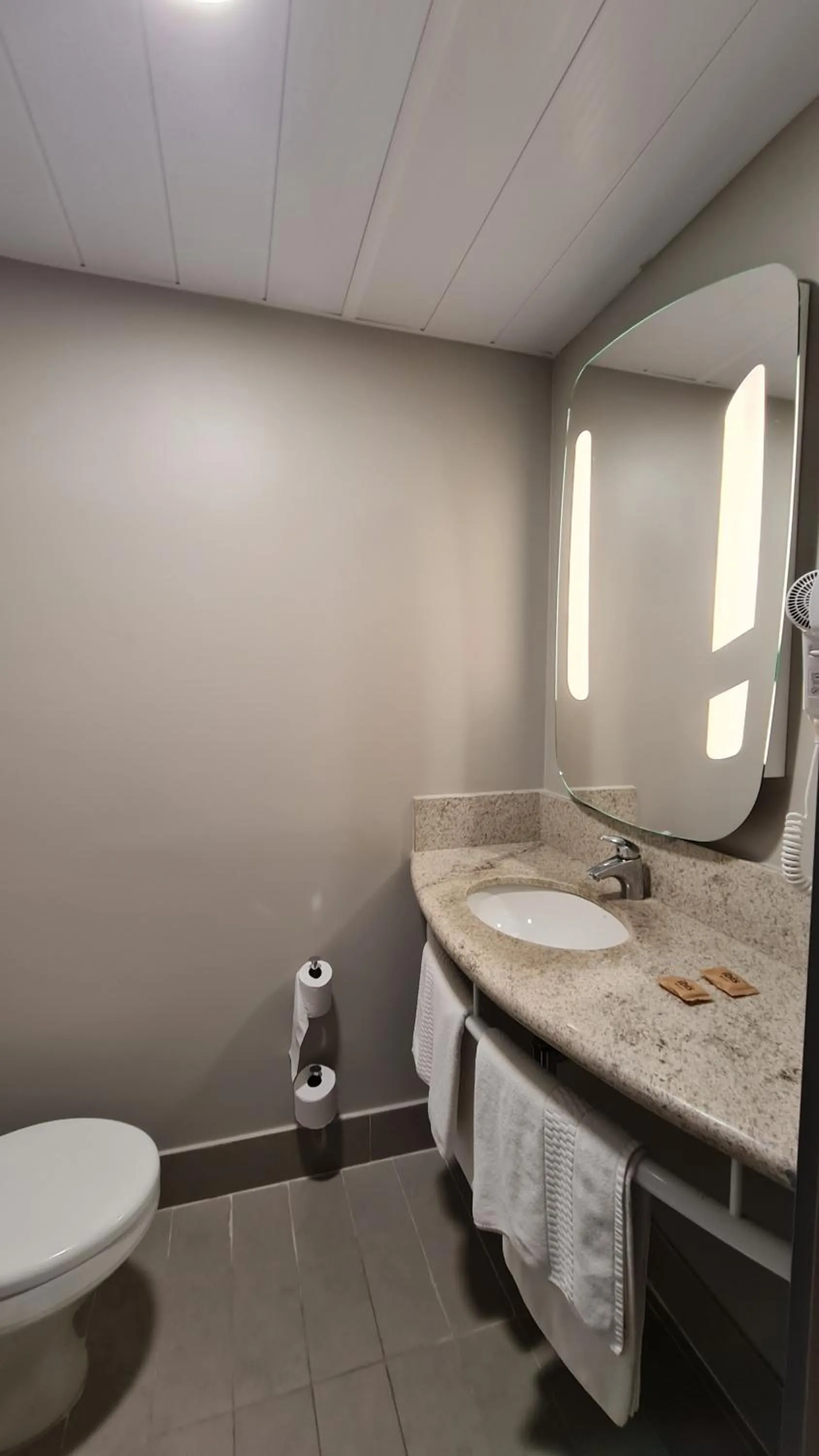 Bathroom in ibis Juazeiro do Norte