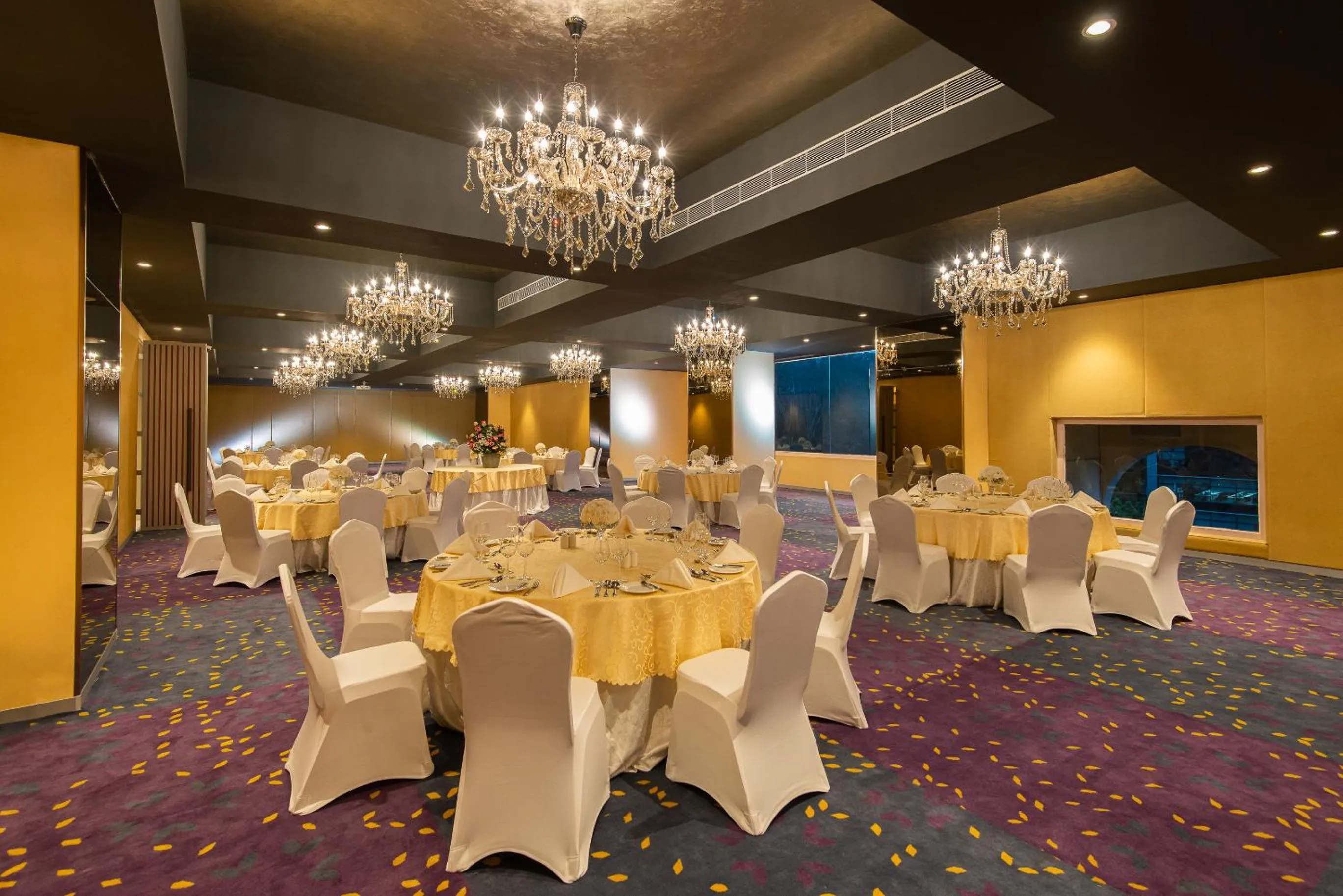 Banquet/Function facilities in Grand Mercure Bengaluru at Gopalan Mall - An Accor Brand
