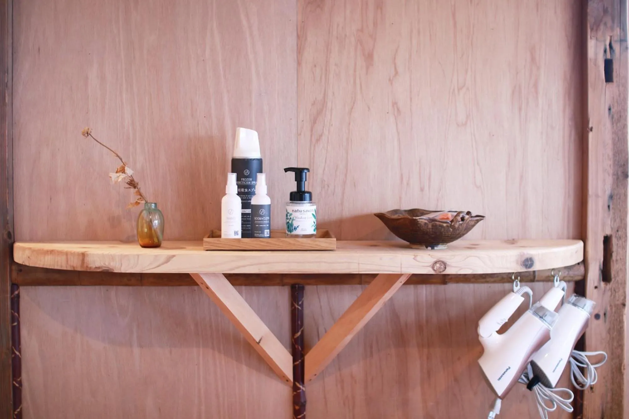 View (from property/room) in Atelier & Hostel Nagaisa-Ura