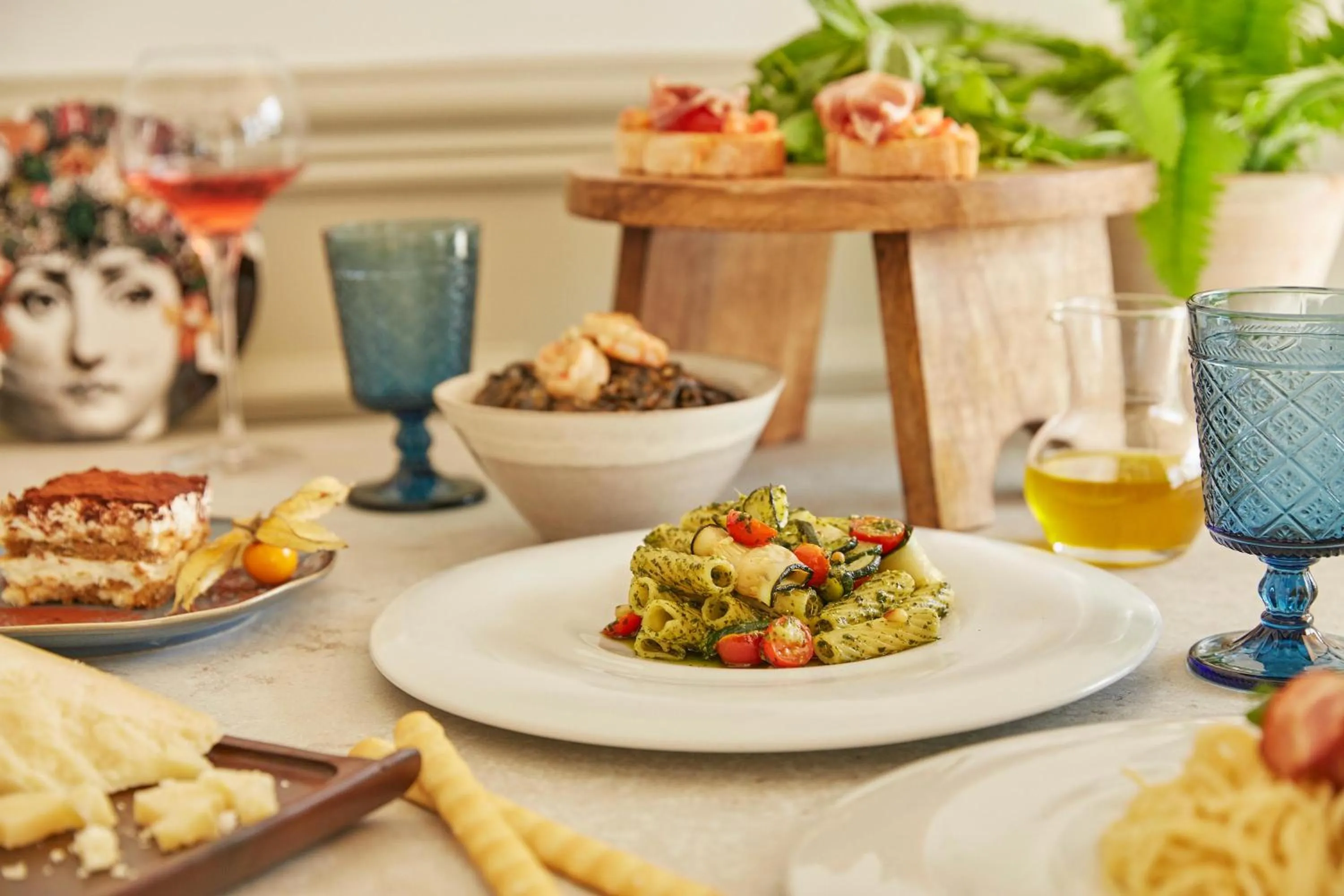 Restaurant/places to eat in Zafiro Palace Andratx