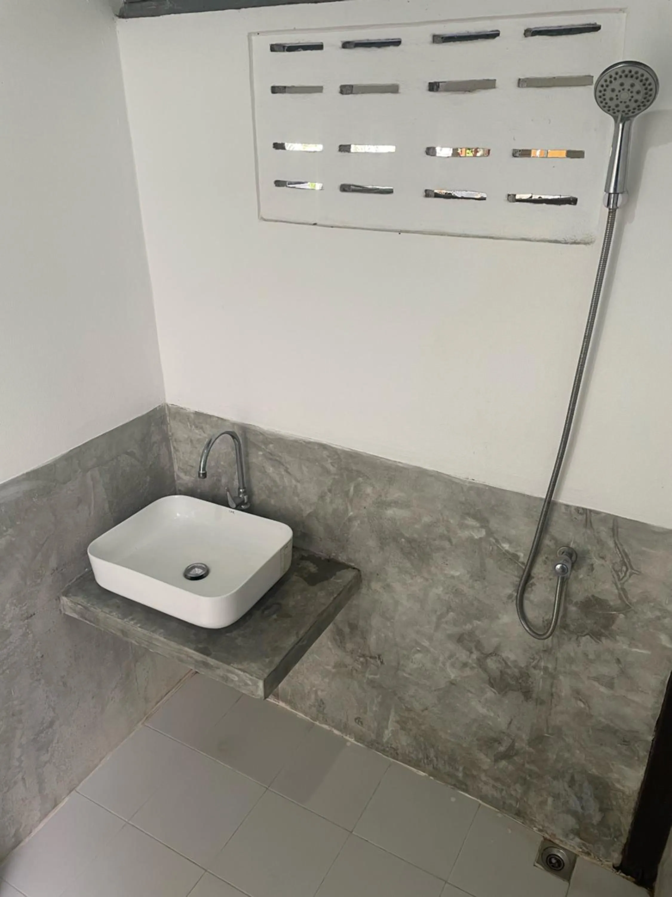 Toilet in Sairee View Resort