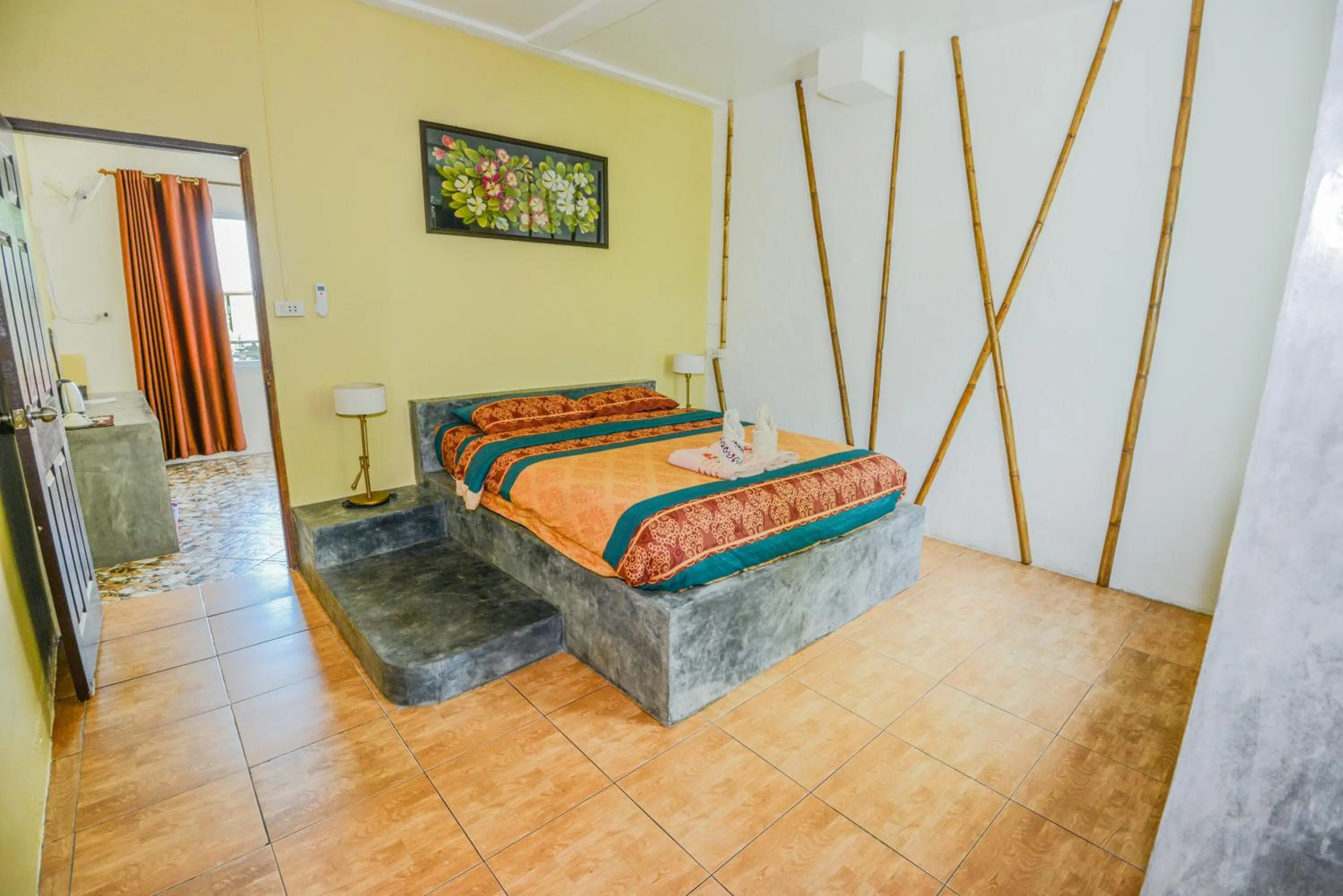 Bed in Sairee View Resort