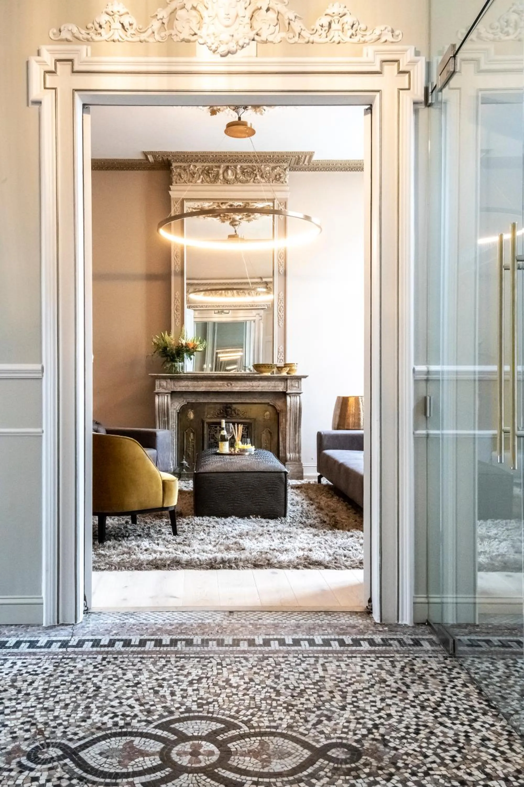 Communal lounge/ TV room in Bed & Breakfast Jezuietenplein 21