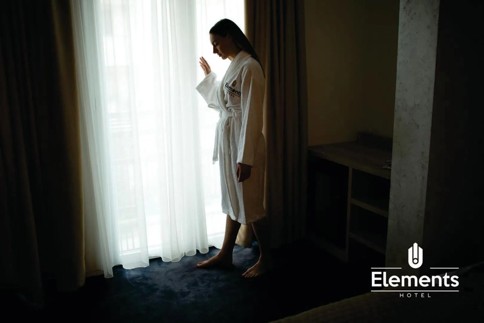 People in Hotel Elements