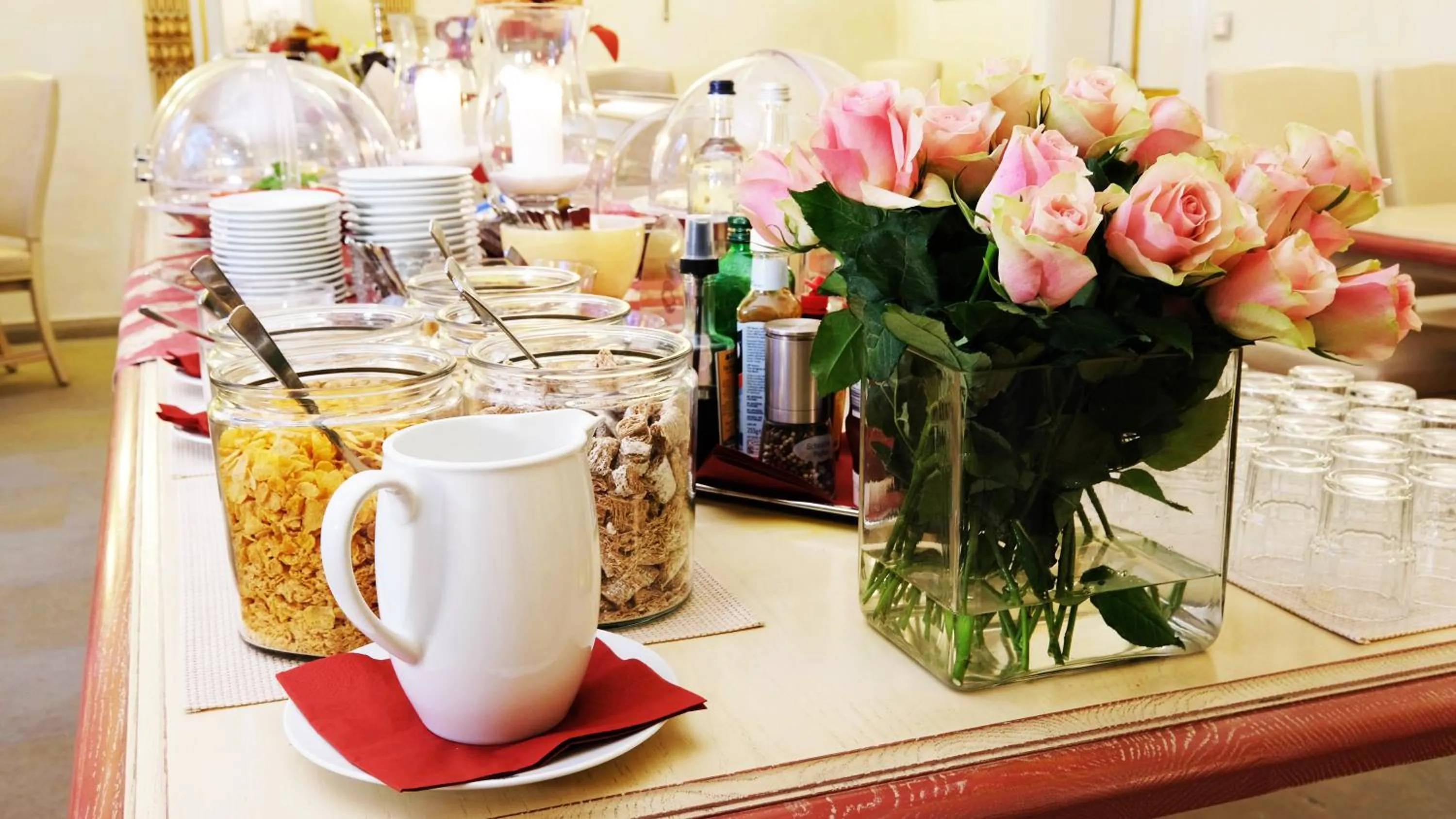 Breakfast in Hotel zur Fürstabtei