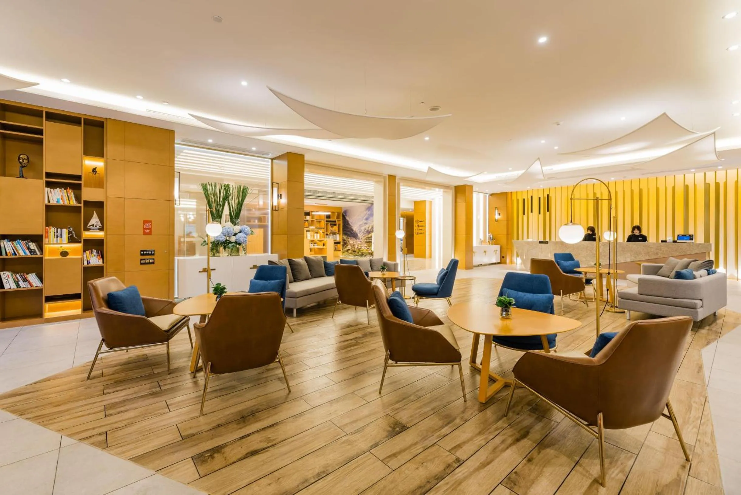 Seating area in Atour S Hotel Lujiazui Oriental Pearl Shanghai