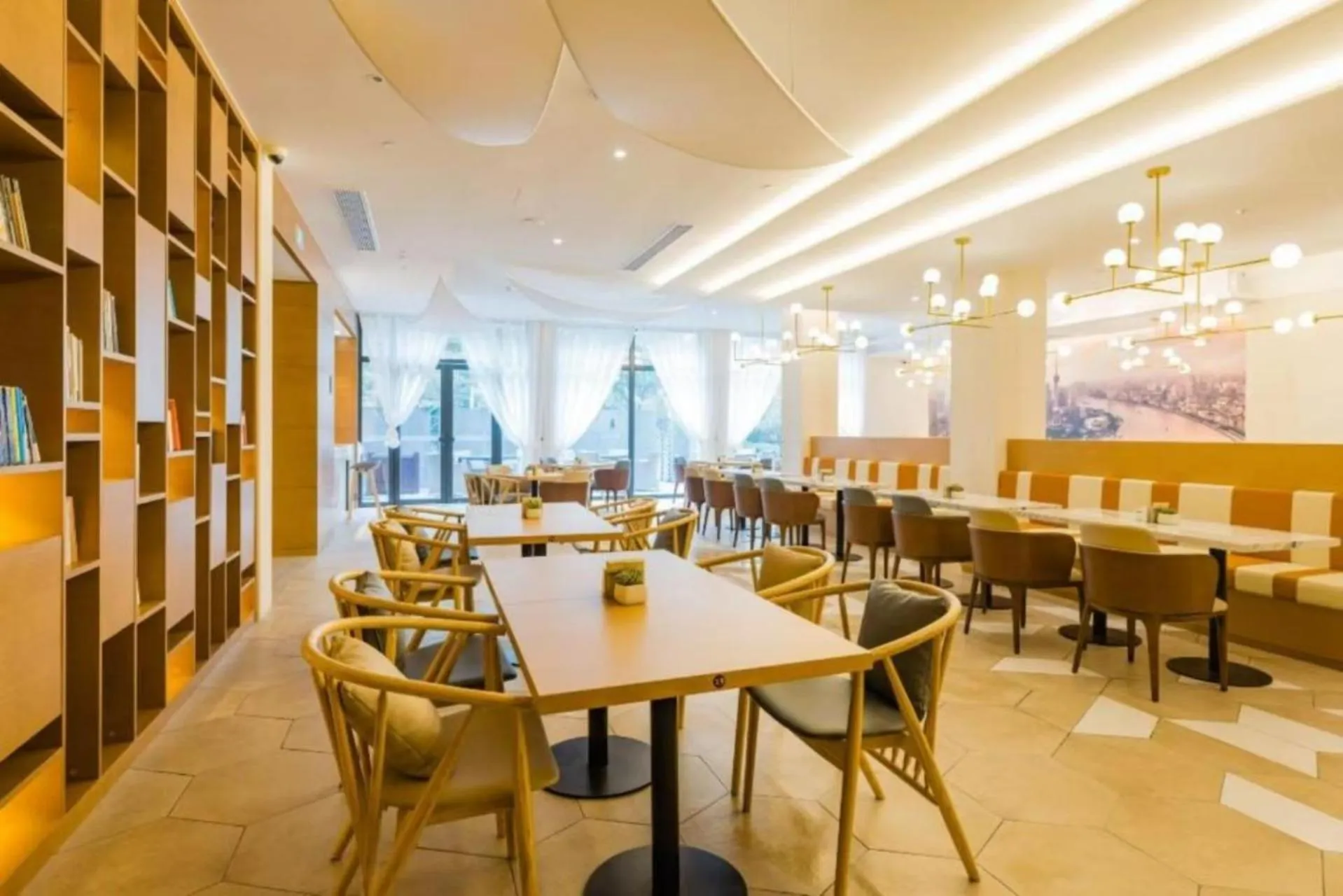 Restaurant/places to eat in Atour S Hotel Lujiazui Oriental Pearl Shanghai