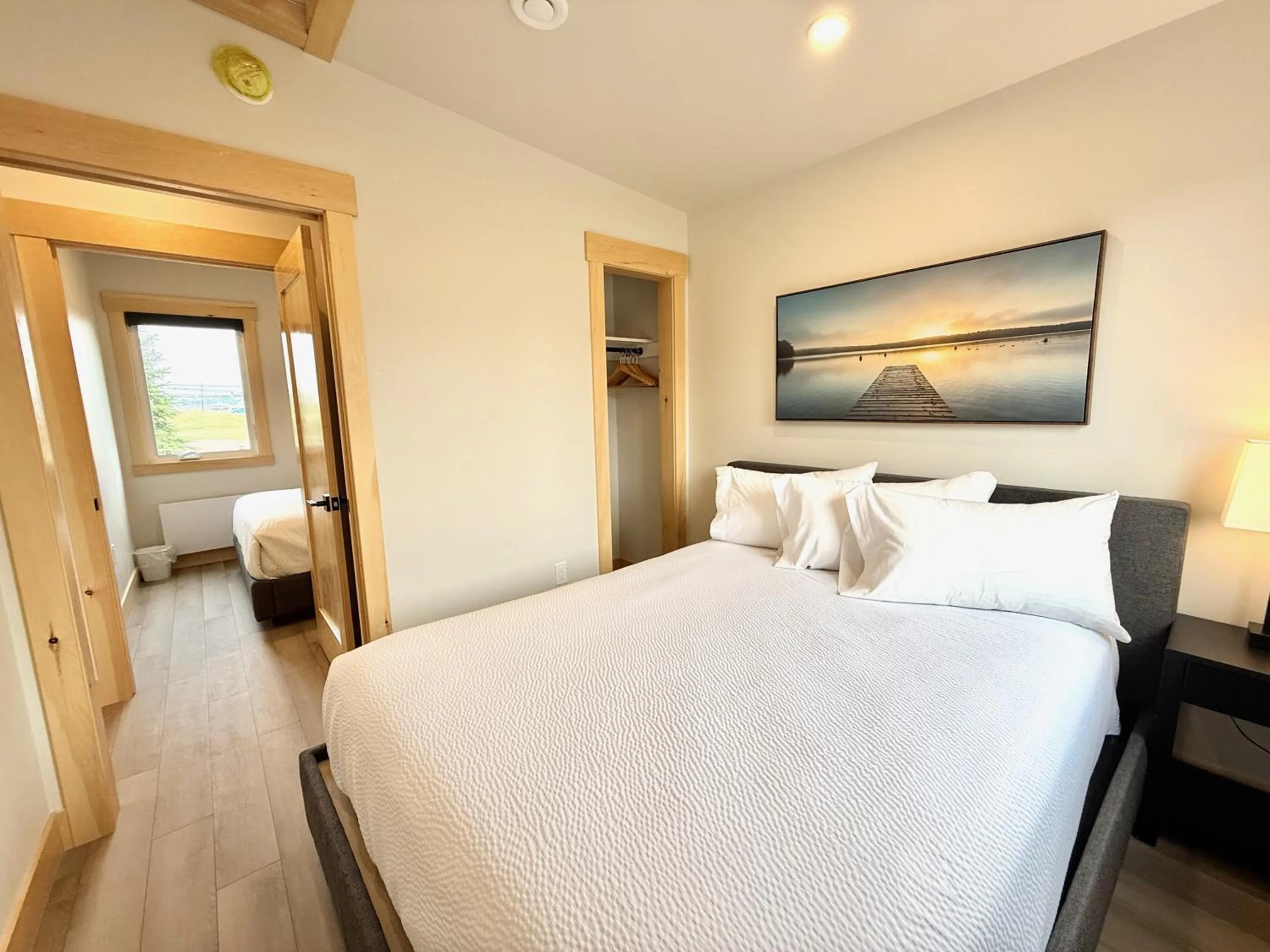 Bed in Royalty Maples Motel & Cottages