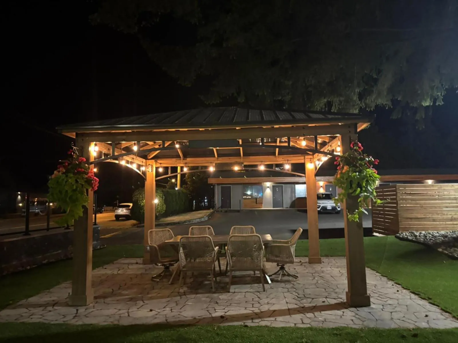 Property building in VIP Motel