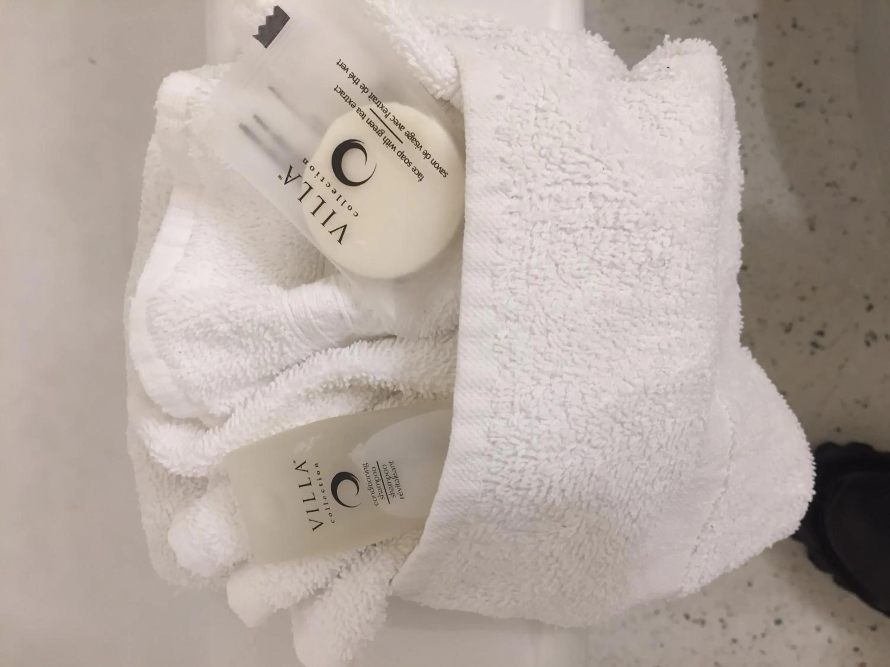 Bathroom in VIP Motel