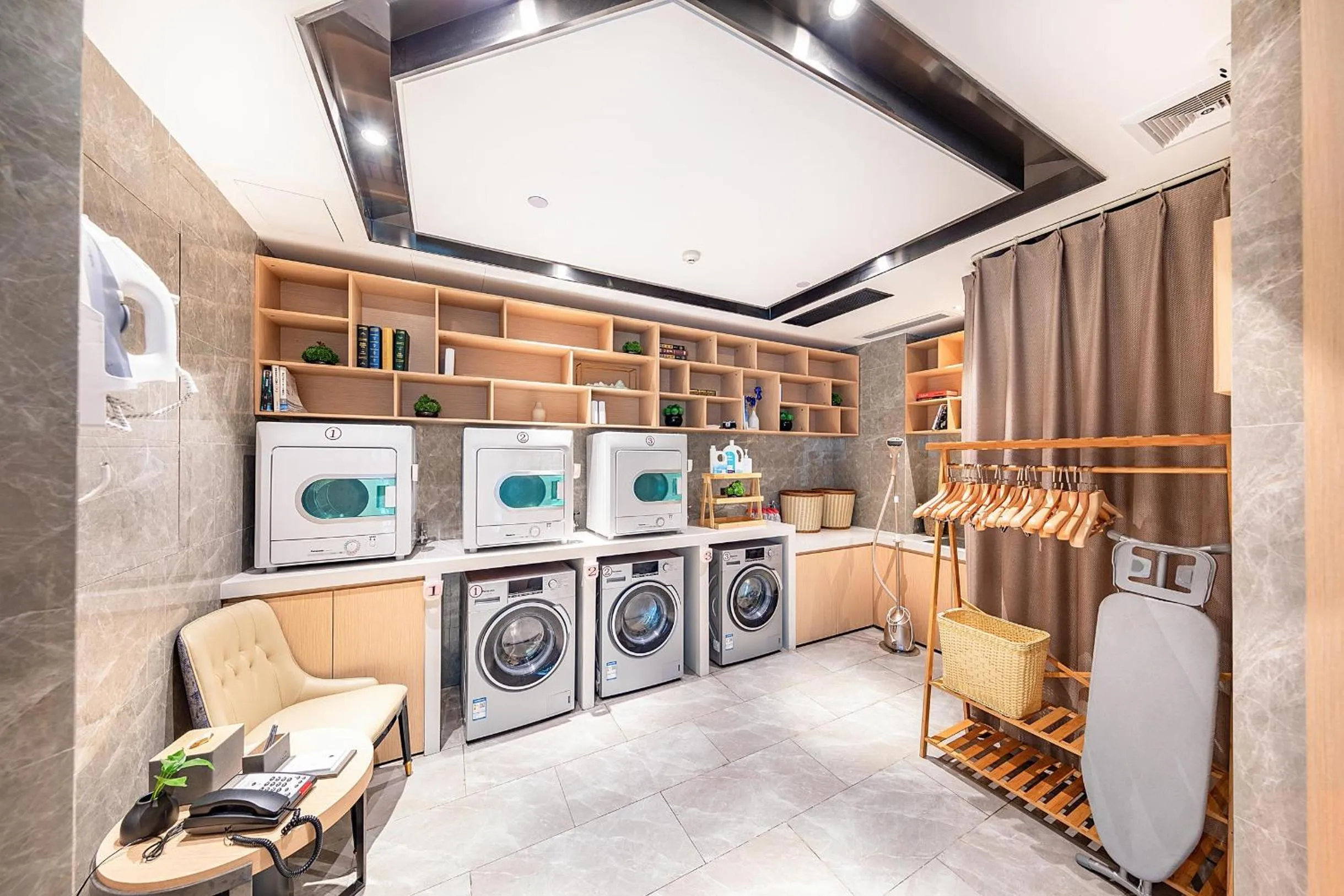 Atour Hotel Furong Middle Road Changsha