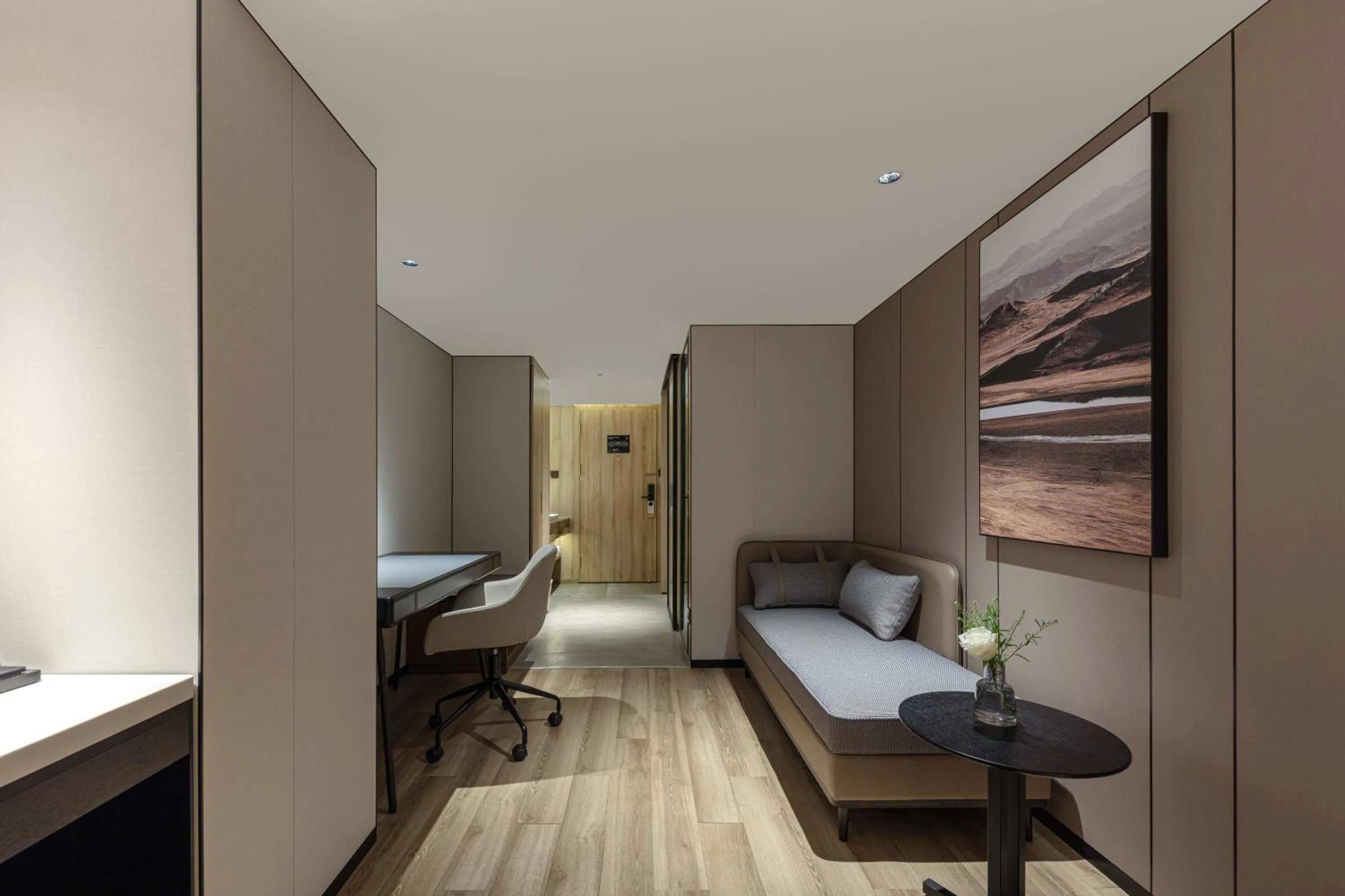 Living room, Bed in Atour Hotel New International Expo Center Longyang Road Shanghai