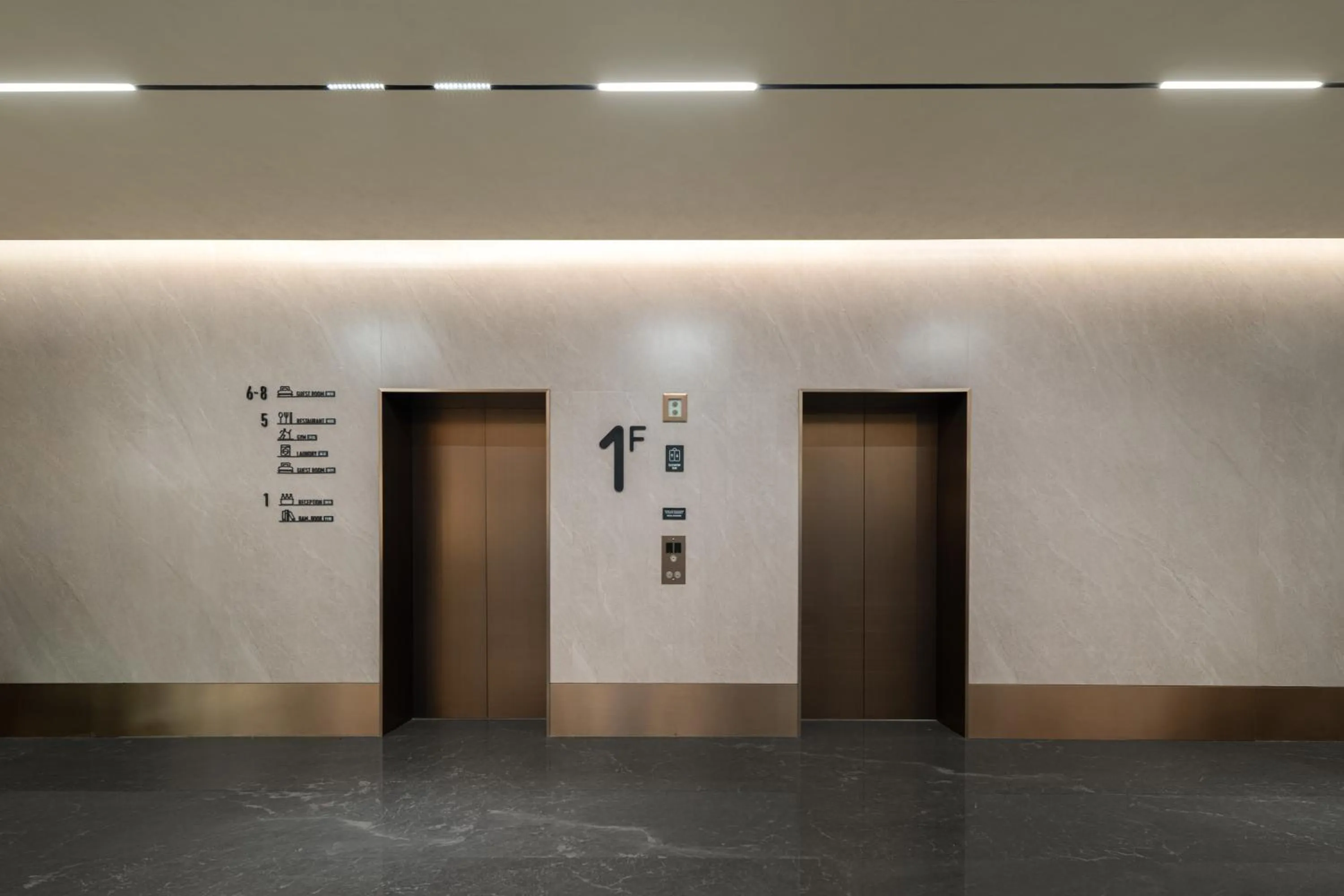 elevator in Atour Hotel New International Expo Center Longyang Road Shanghai