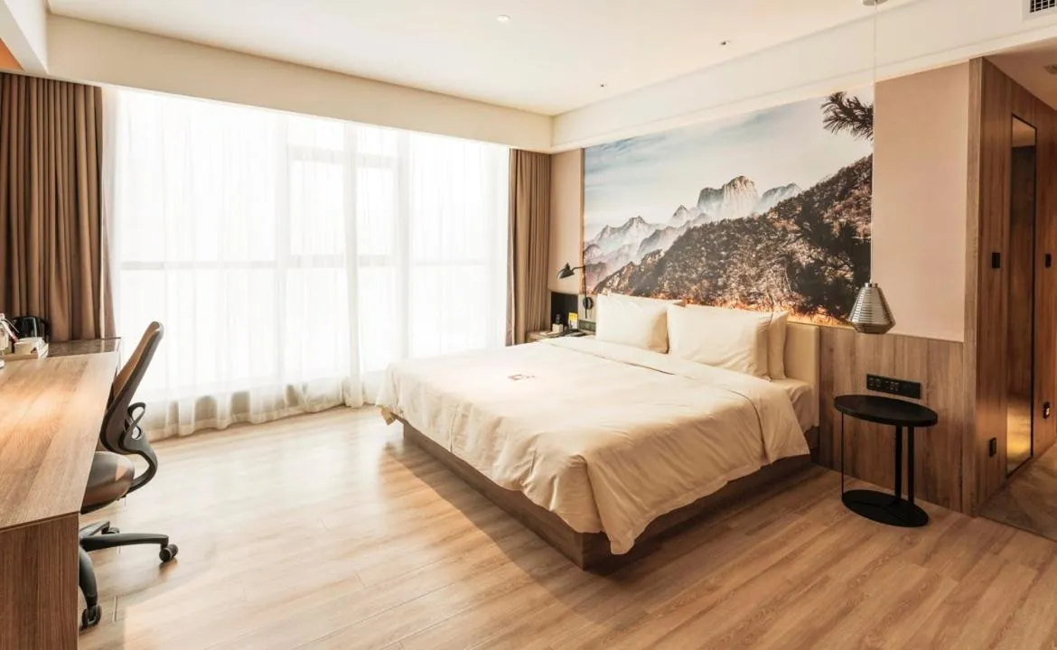 Bed in Atour Hotel North High Speed Railway Station Xi'an