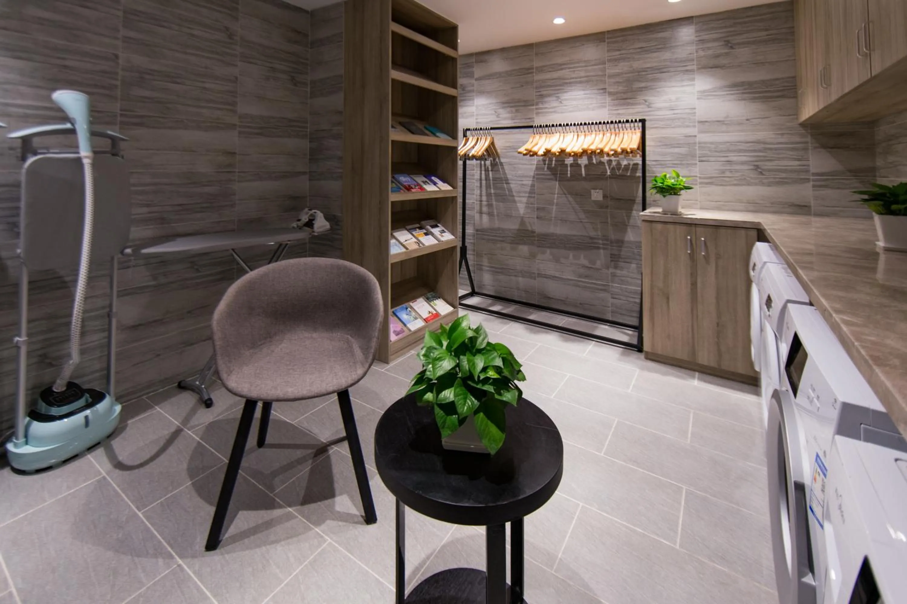 laundry in Atour Hotel Yingxiongshan Road Jinan