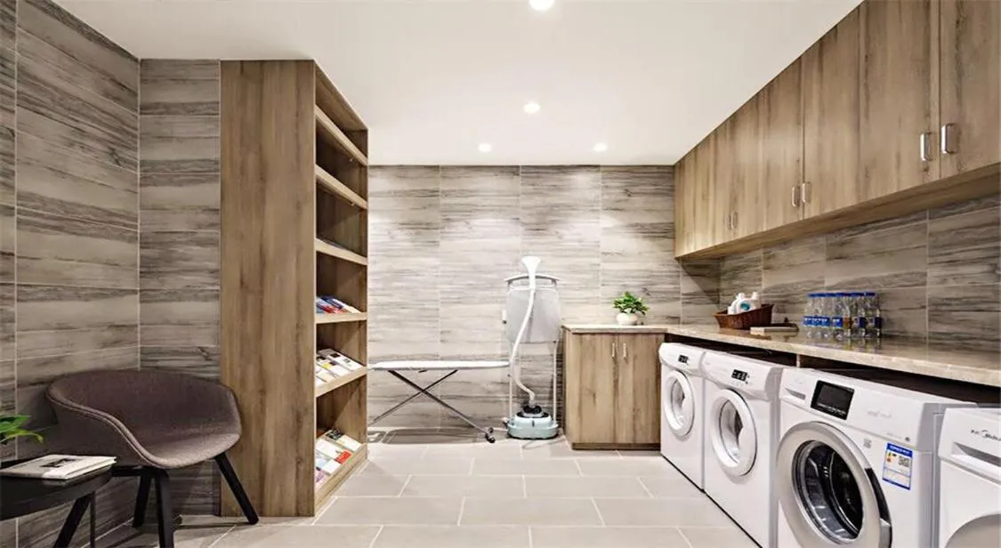 Atour Hotel Yingxiongshan Road Jinan