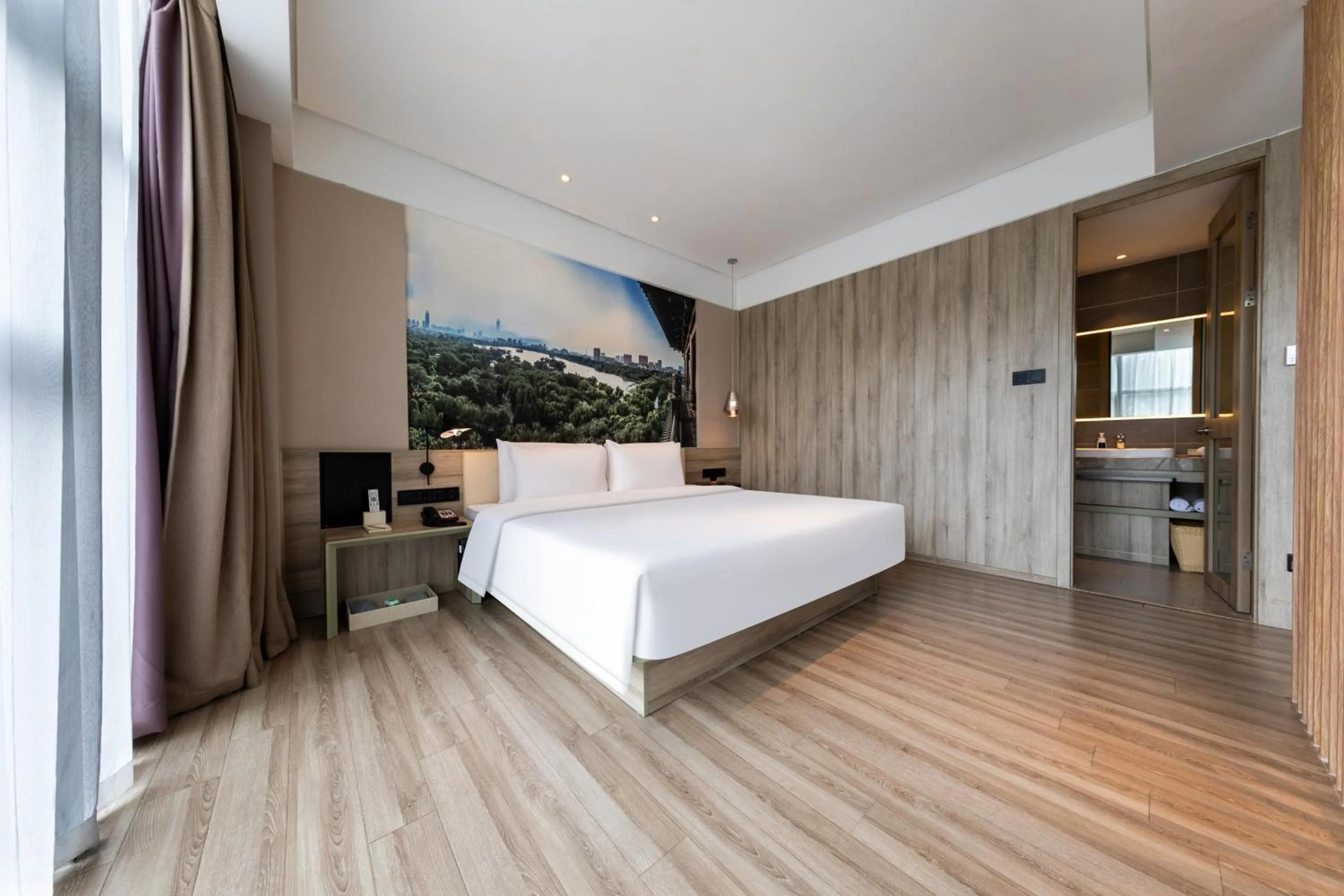 Bed in Atour Hotel Yingxiongshan Road Jinan