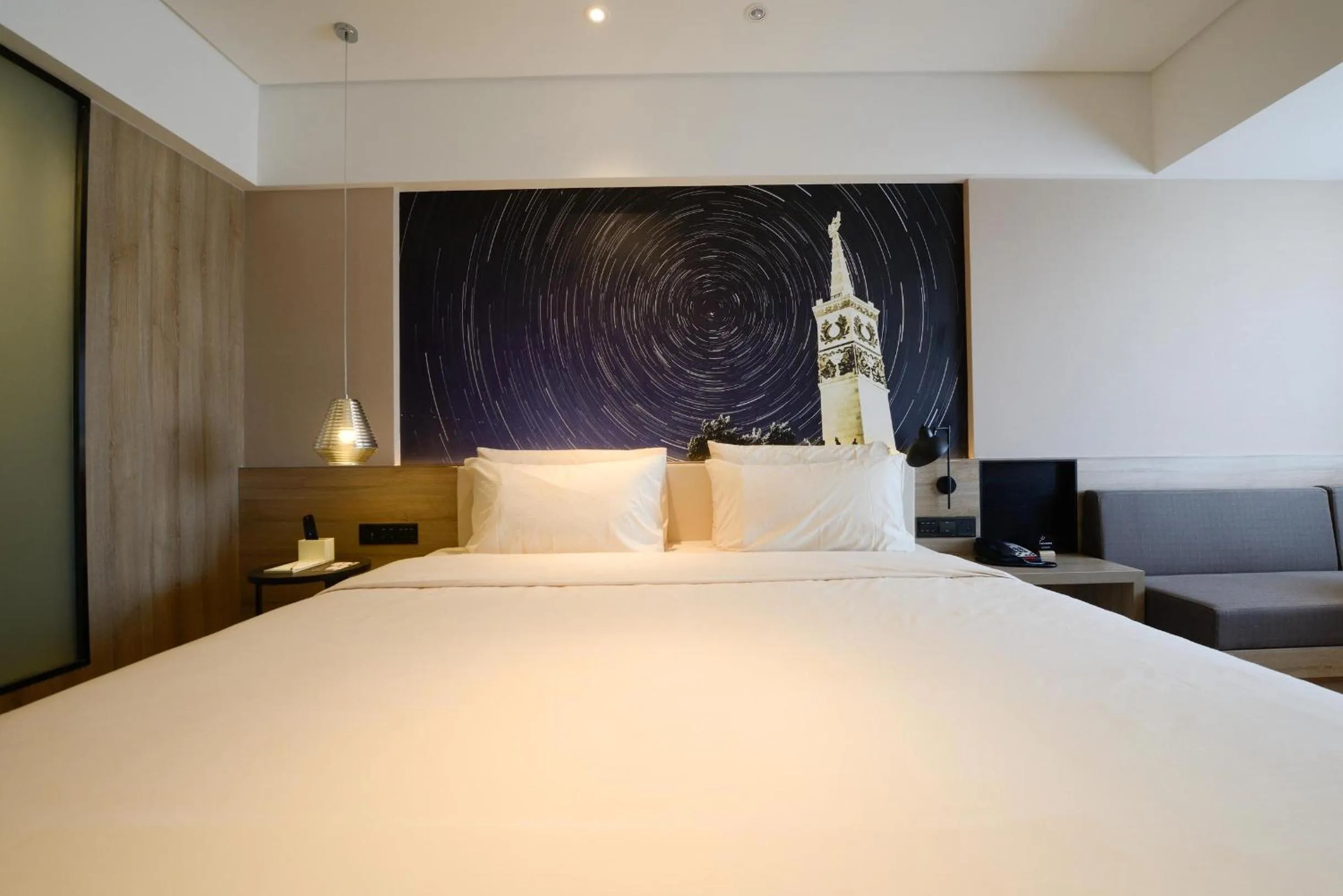 Bed in Atour Hotel Railway Station Dalian