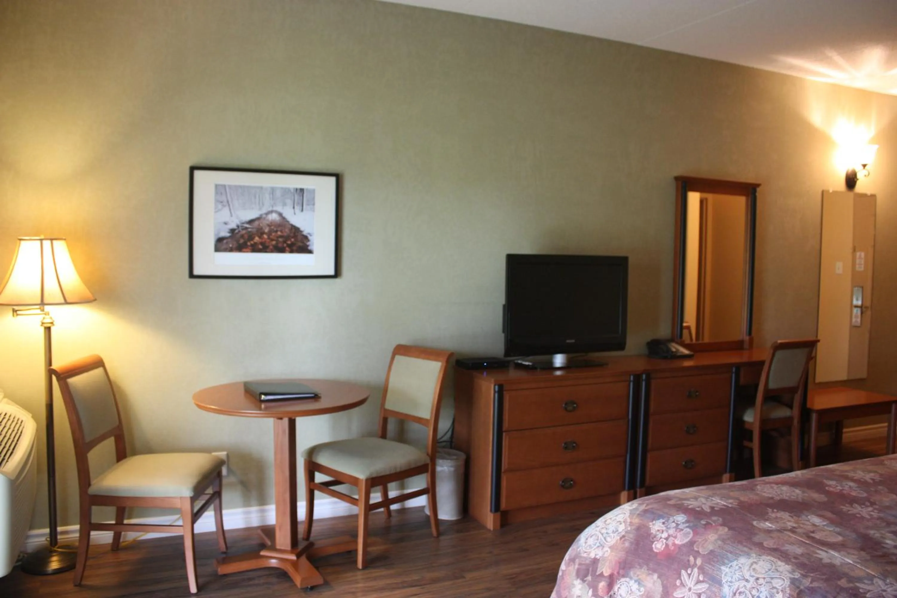 Patio in Cedar Meadows Resort & Spa, an Ascend Collection Resort