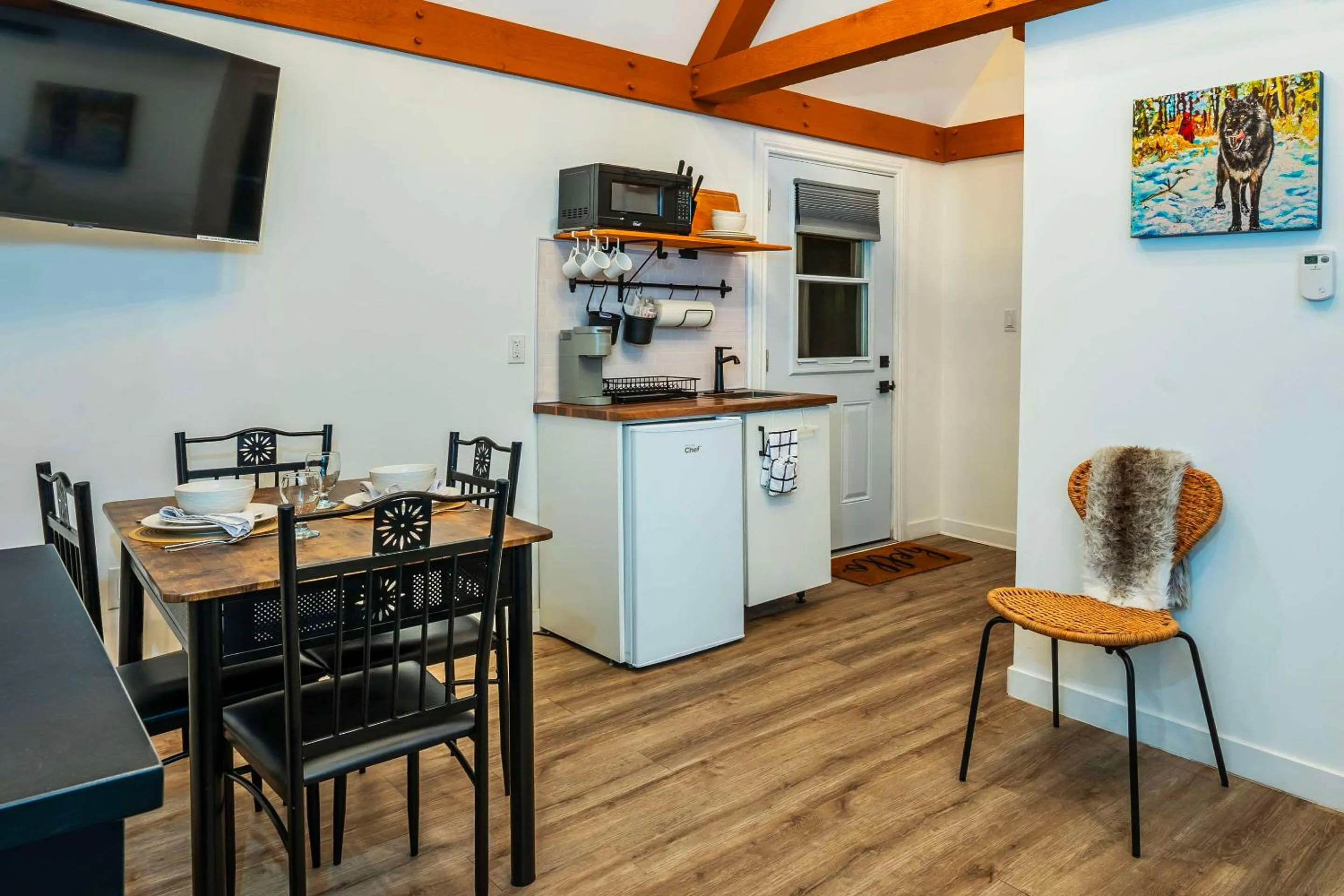 Bedroom in Cedar Meadows Resort & Spa, an Ascend Collection Resort