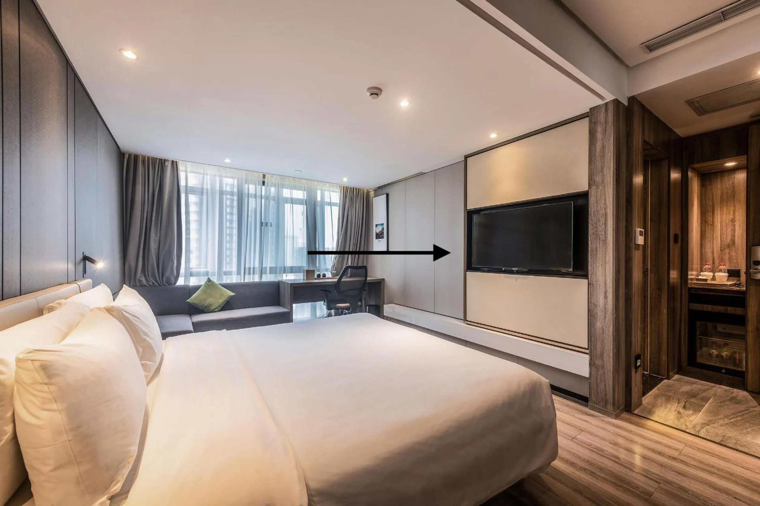 Bed in Atour Hotel X Nanshan Coastal City Shenzhen