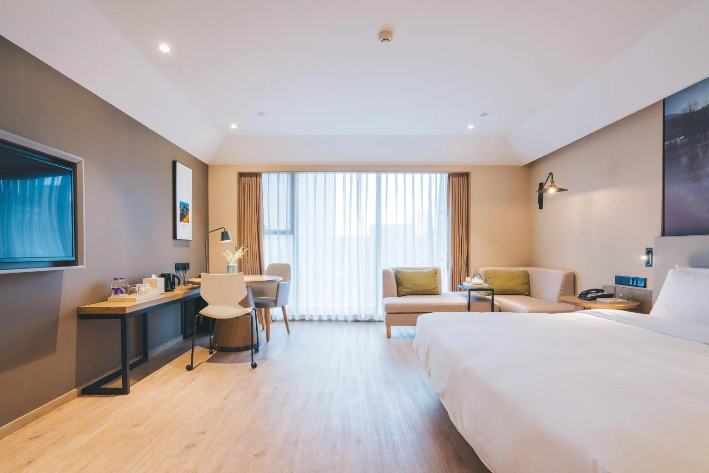 Bed in Atour Hotel Canal Hangzhou