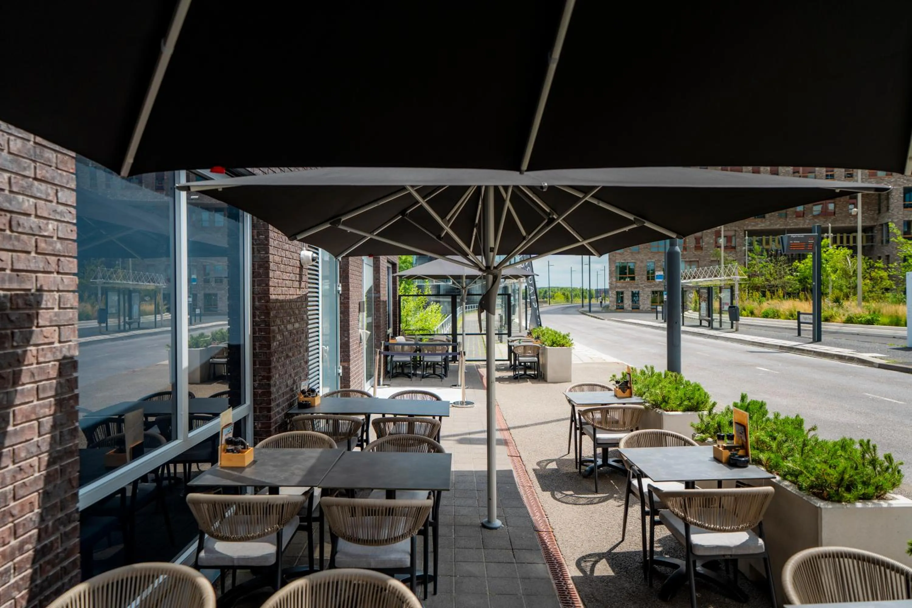 Restaurant/places to eat in Holiday Inn - Eindhoven Airport by IHG