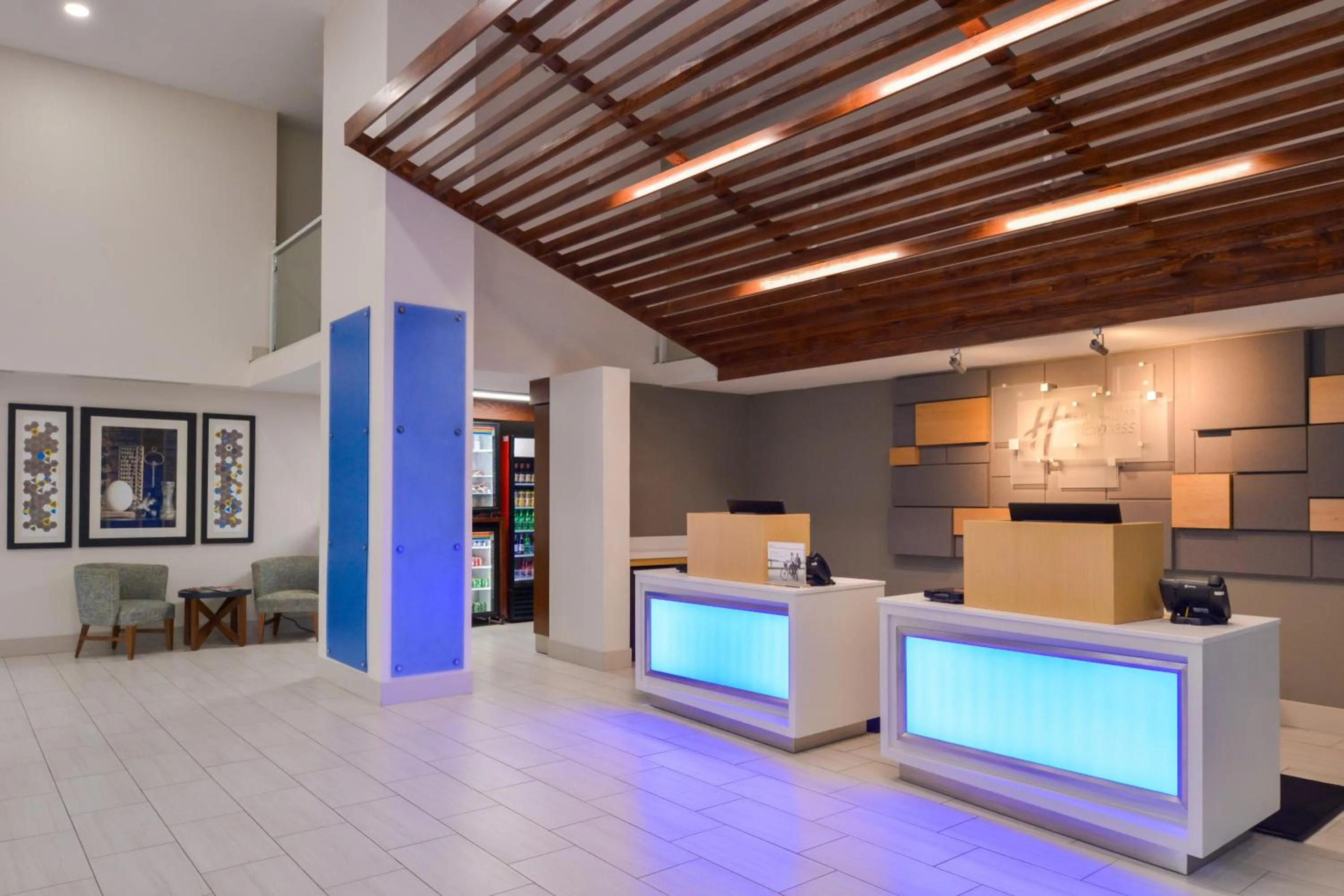 Property building in Holiday Inn Express & Suites - Shreveport - Downtown by IHG