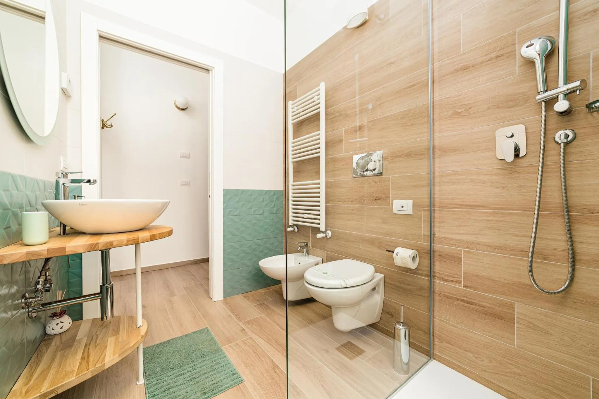 Shower in Santaló B&B